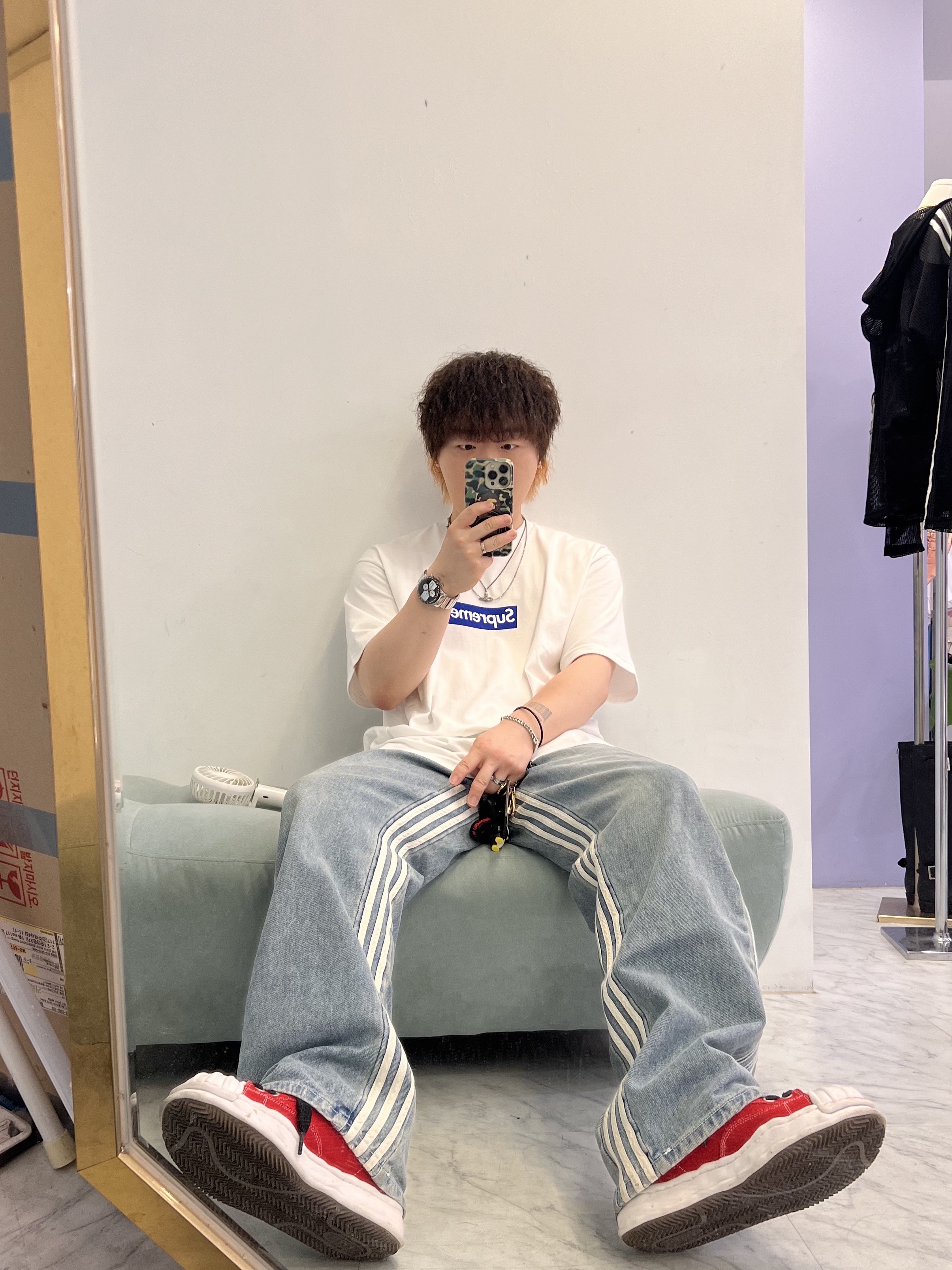 Supreme Seoul Box Logo T-Shirt White - 23FW 착용 스타일
