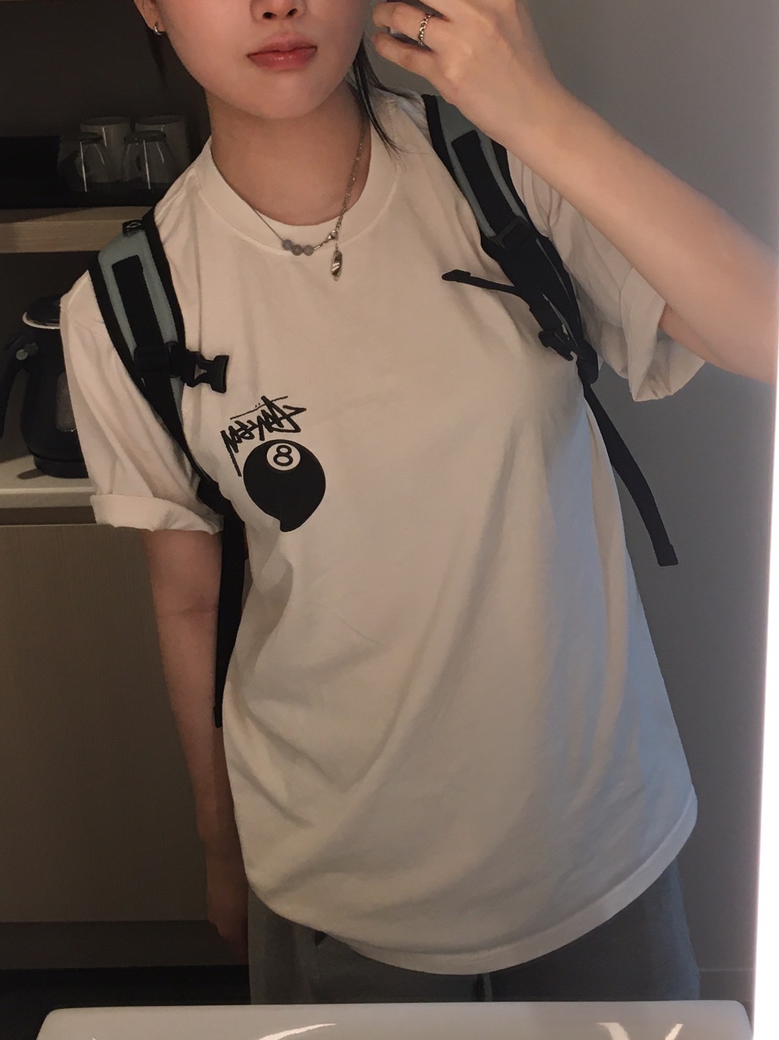Stussy 8 Ball Pigment Dyed T-Shirt Natural, Supreme Cordura Denim Small Box 6-Panel Black - 24SS 착용 스타일 - 1
