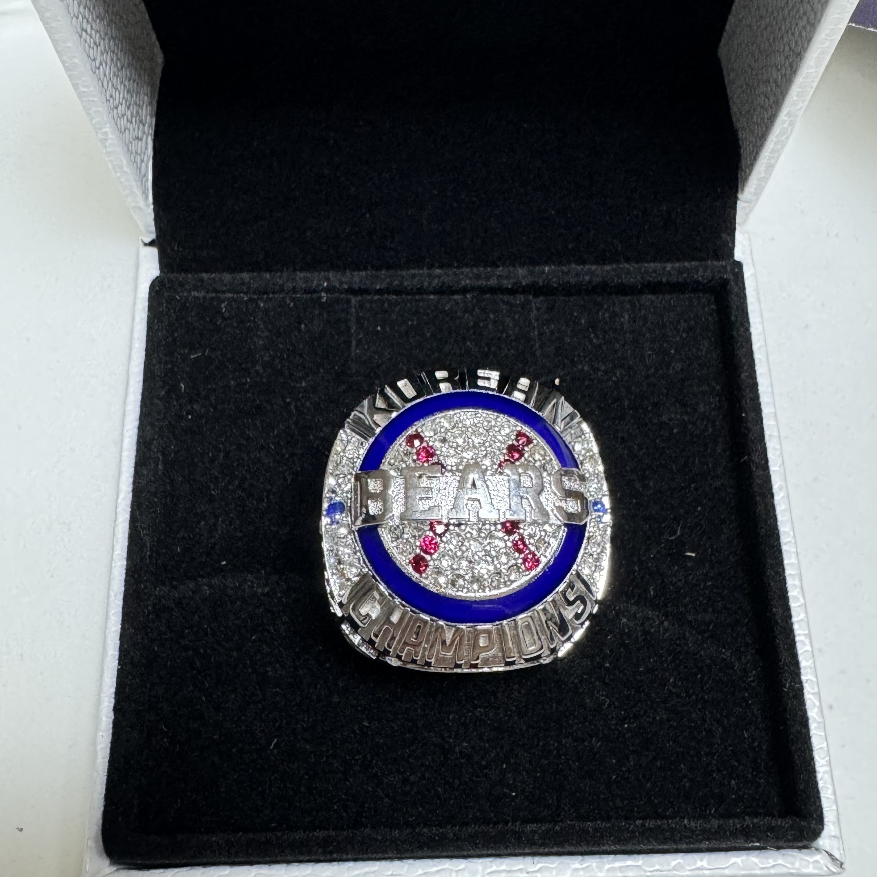 Doosan Bears x Fila 30th Anniversary Legends Classic Uniform Package (Non Marking Ver.) 착용 스타일 - 3