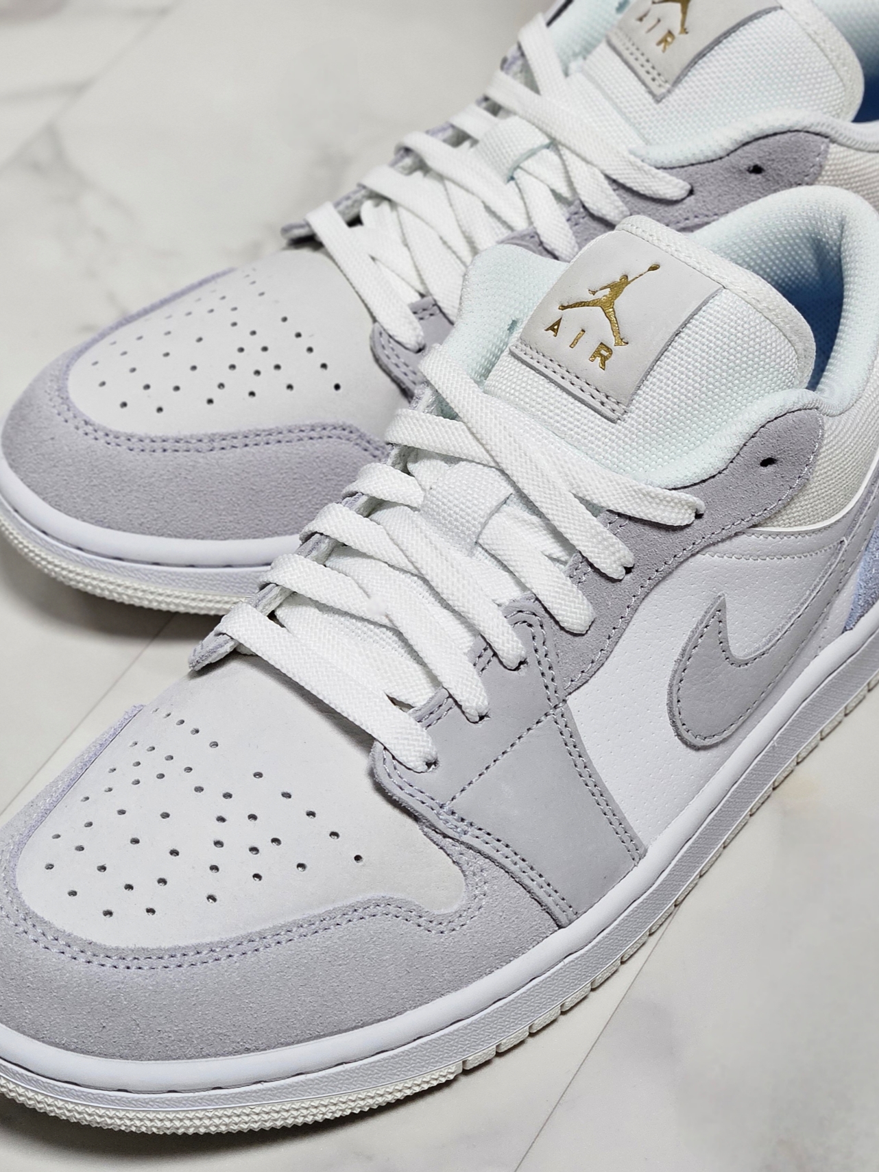 Jordan 1 Low Paris 착용 스타일 - 8