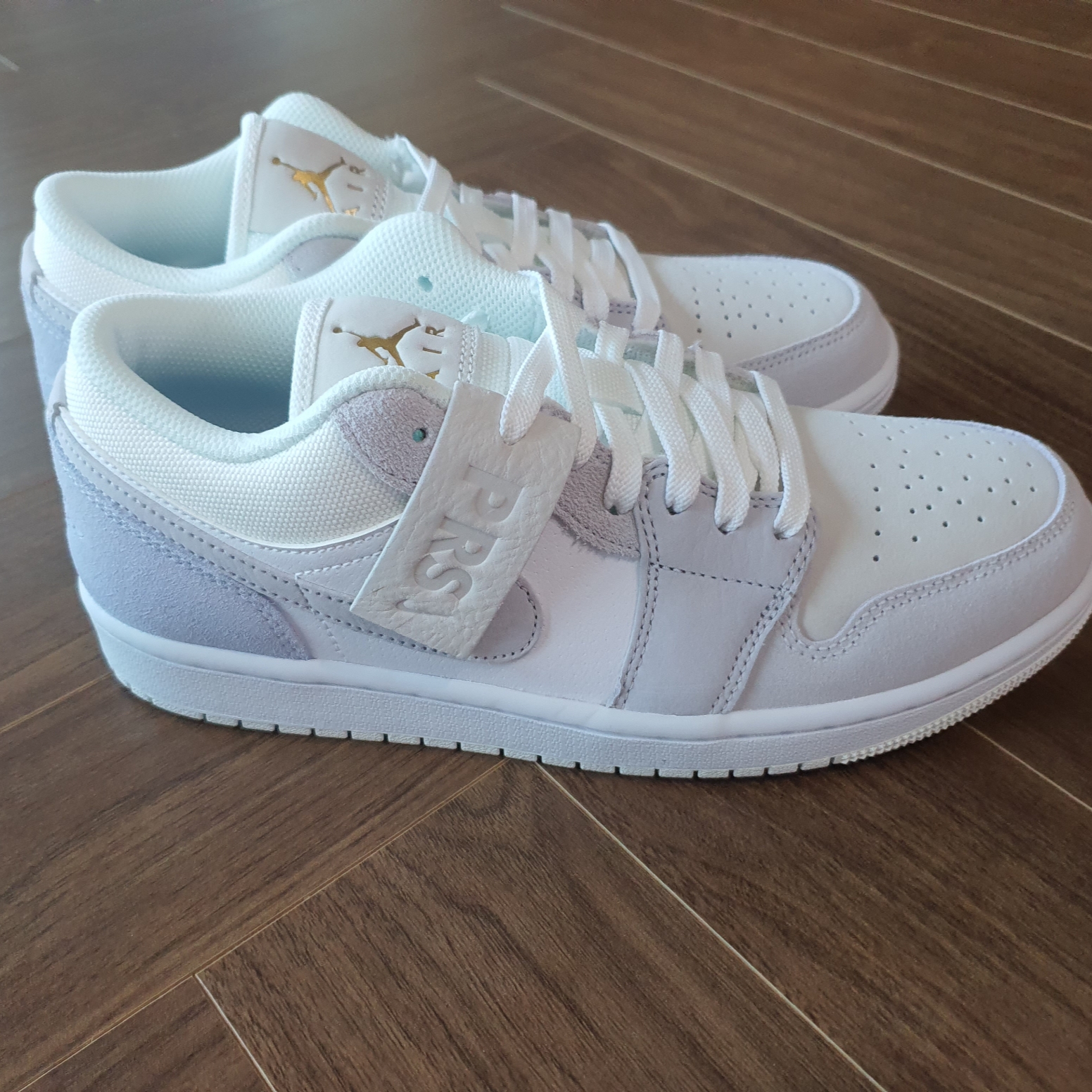 Jordan 1 Low Paris 착용 스타일