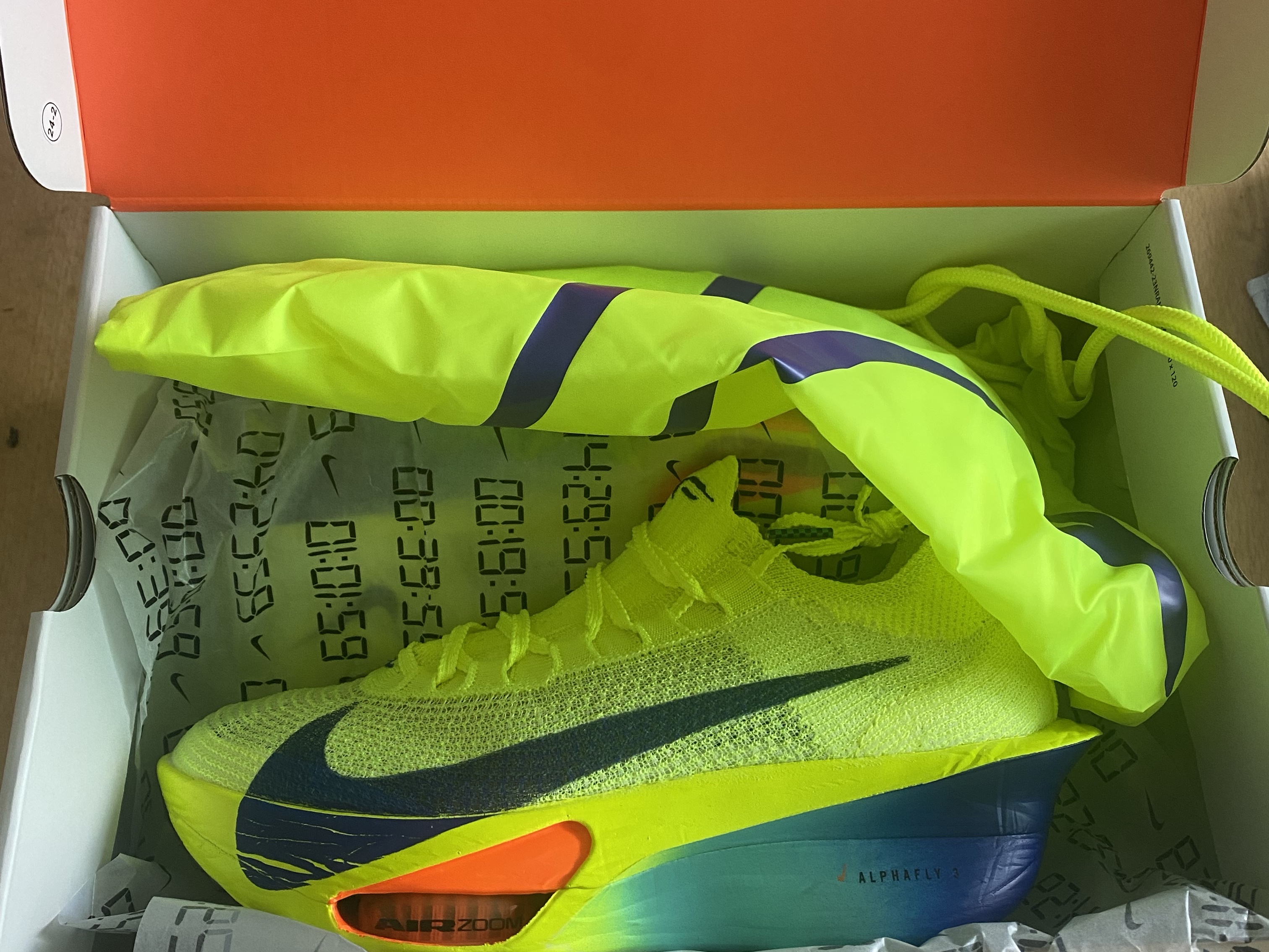 Nike Air Zoom Alphafly Next% 3 Volt 착용 스타일