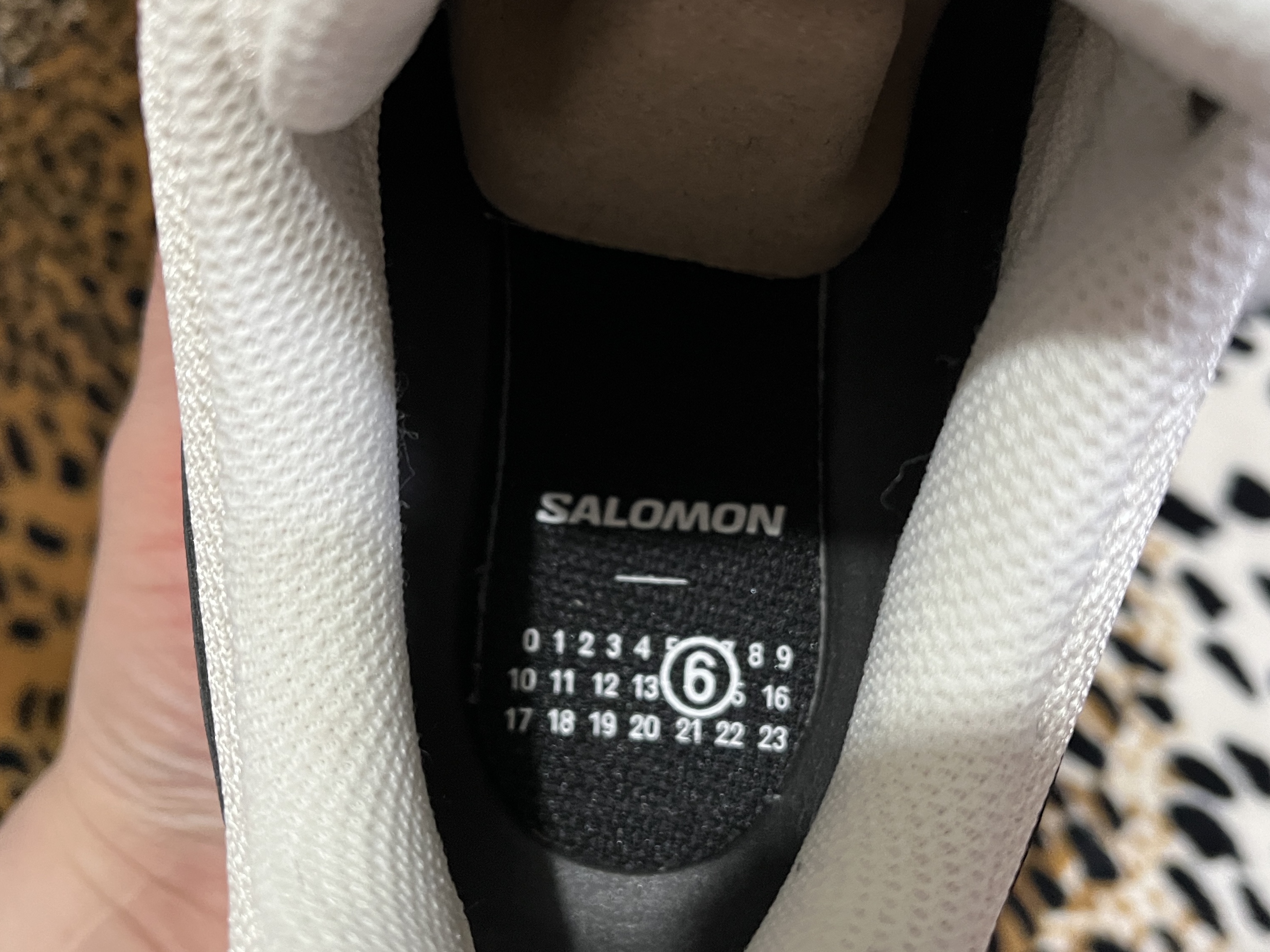 Salomon x MM6 Maison Margiela X-ALP White 착용 스타일 - 4