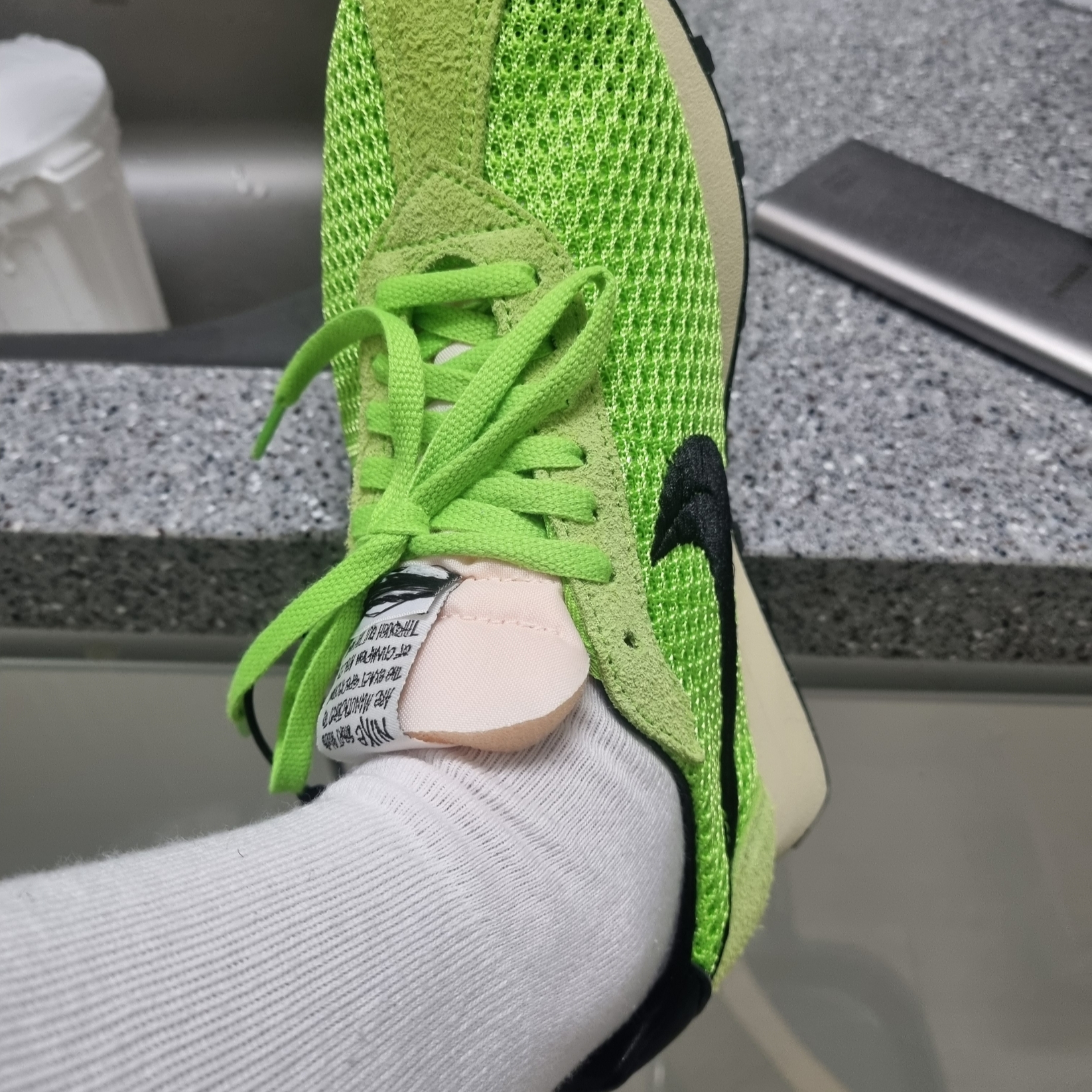 Nike x Stussy LD-1000 SP Action Green and Black 착용 스타일
