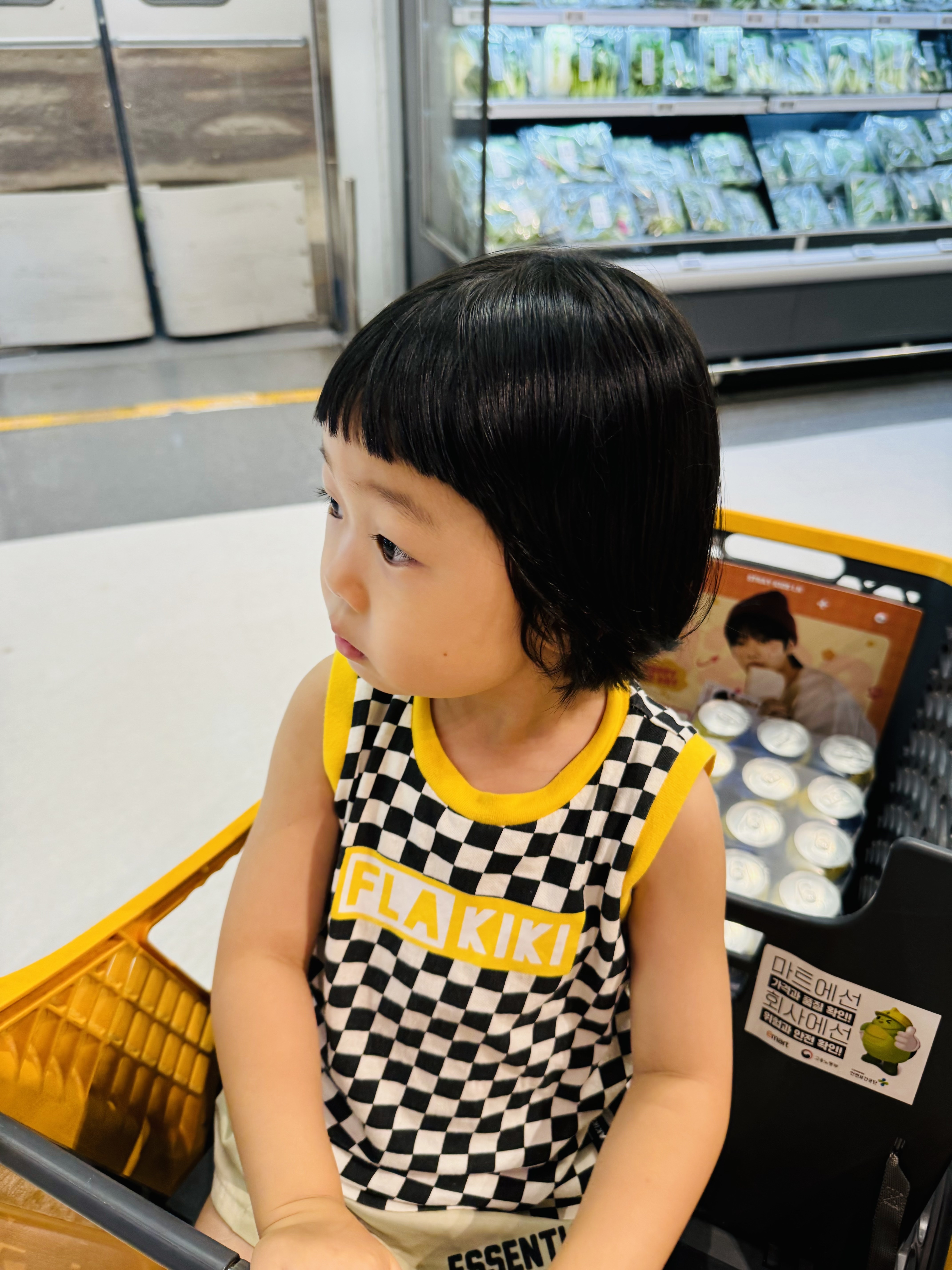 (Kids) Essentials Running Shorts Wheat - 22SS 착용 스타일 - 7