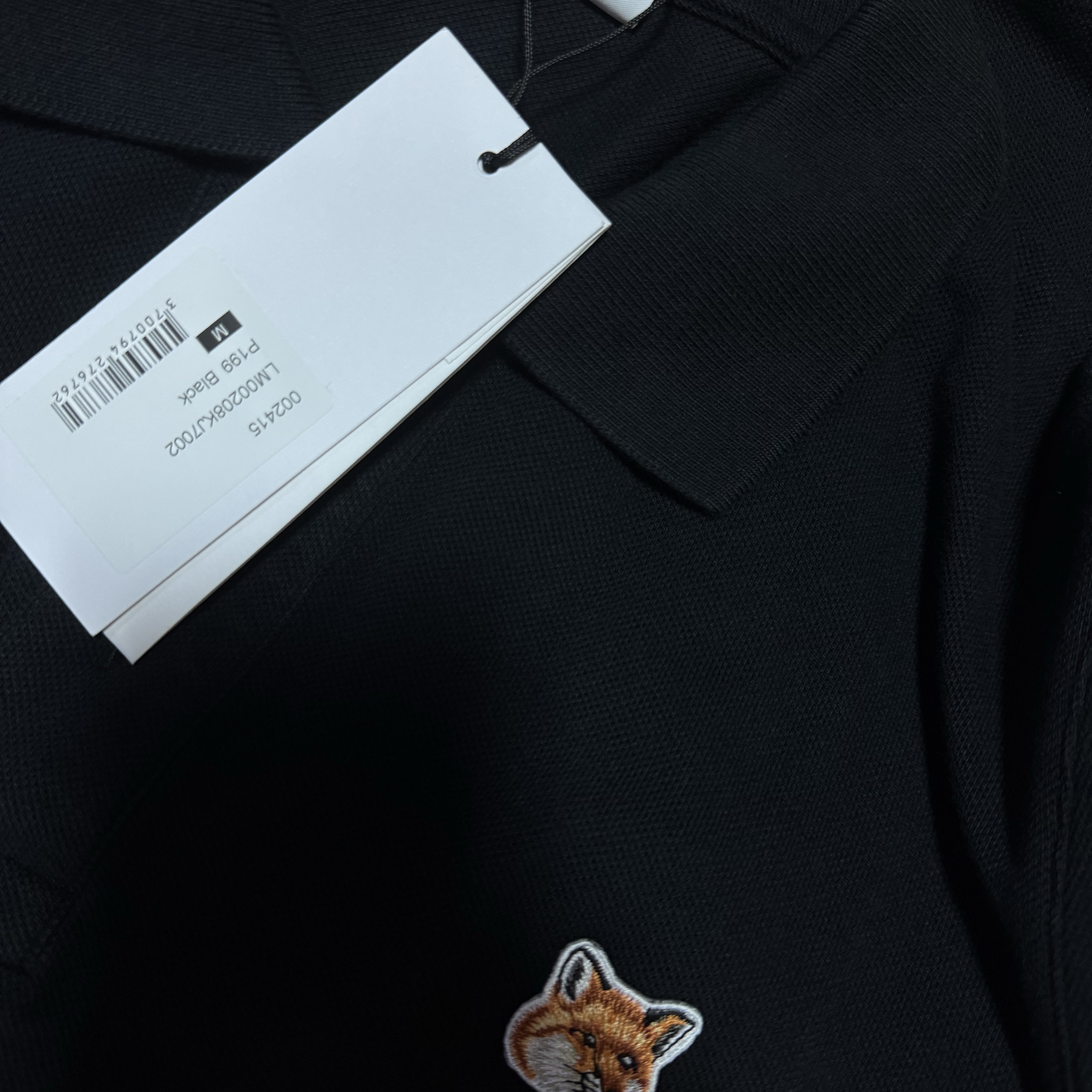 Maison Kitsune Fox Head Patch Polo Black 착용 스타일
