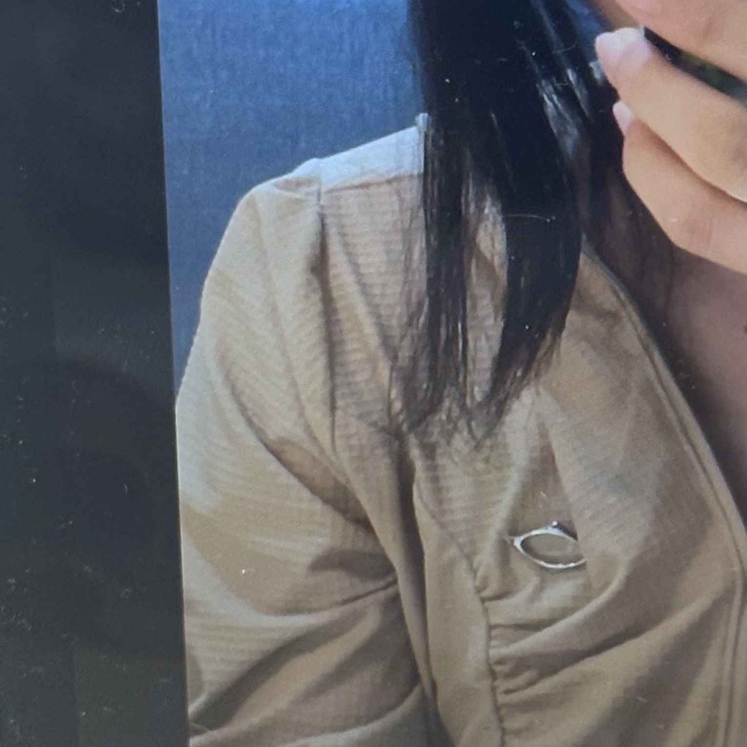 (W) Mischief Hooded Waffle Zip Up Beige 착용 스타일