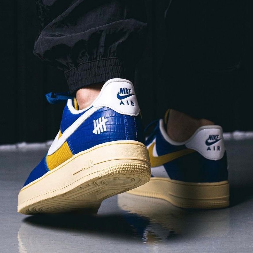 Nike x Undefeated Air Force 1 Low SP 5 On It Court Blue 착용 스타일