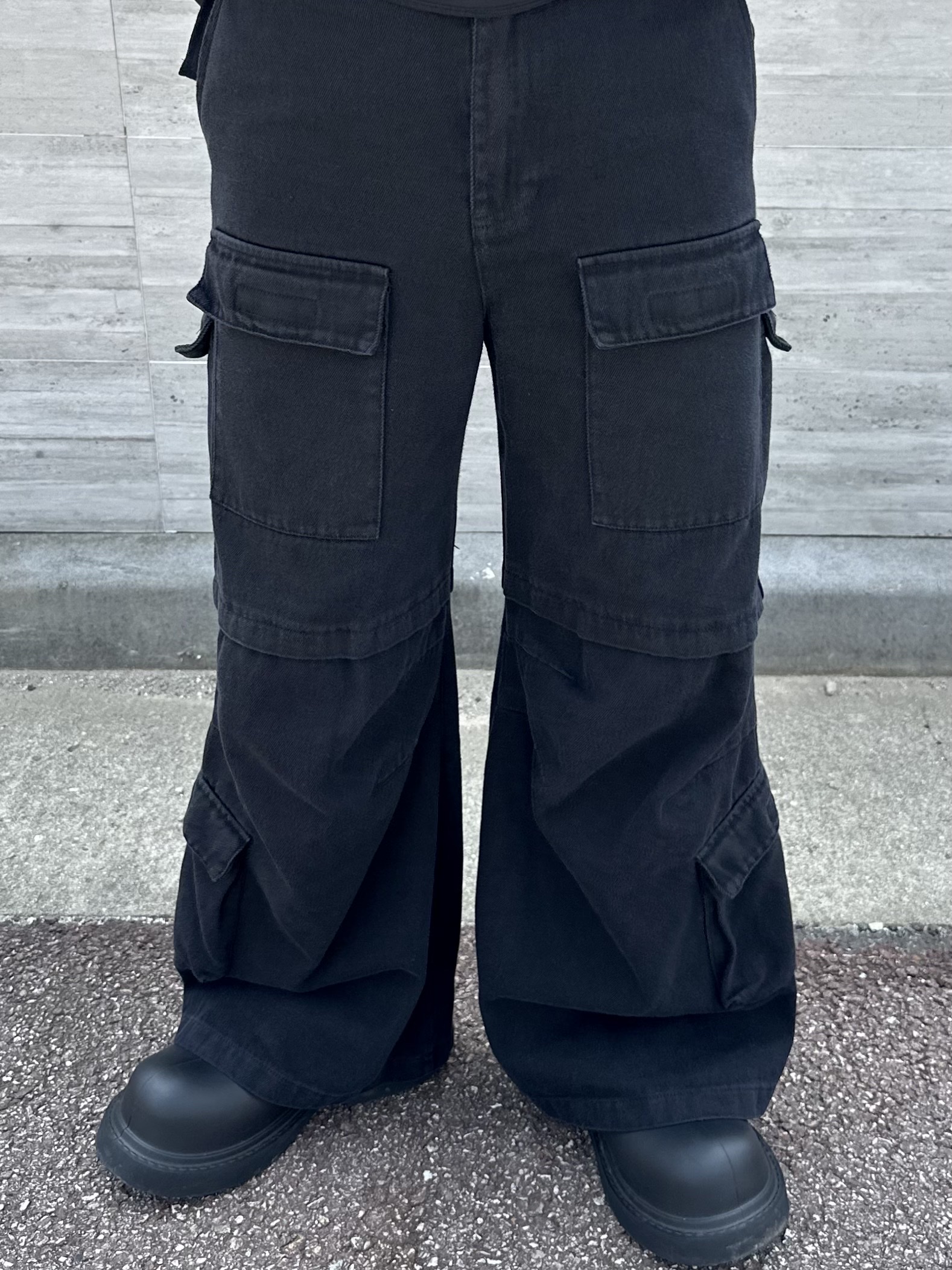 Balenciaga Steroid Derby Black 착용 스타일 - 3