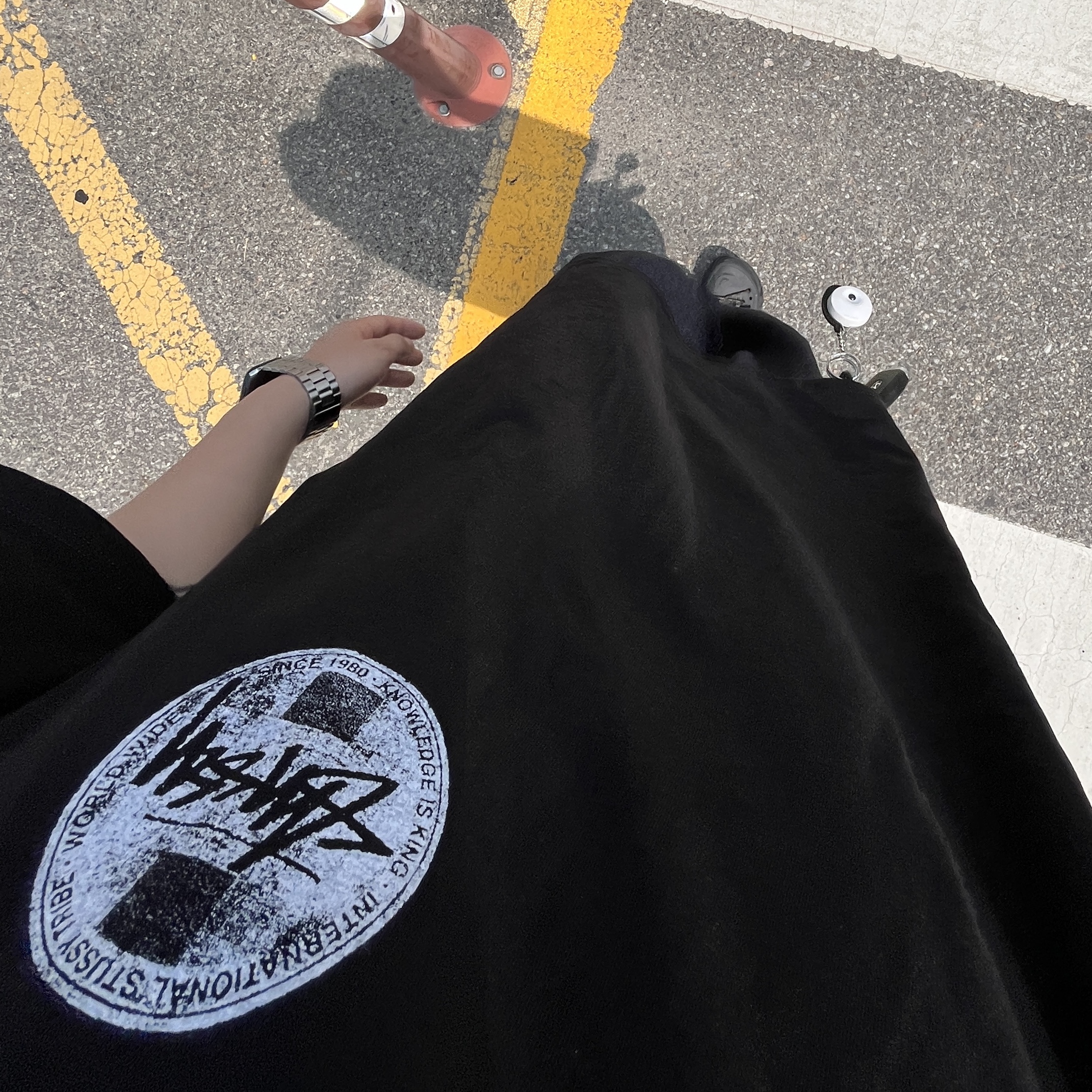 Stussy Dot Stamp T-Shirt Black 착용 스타일