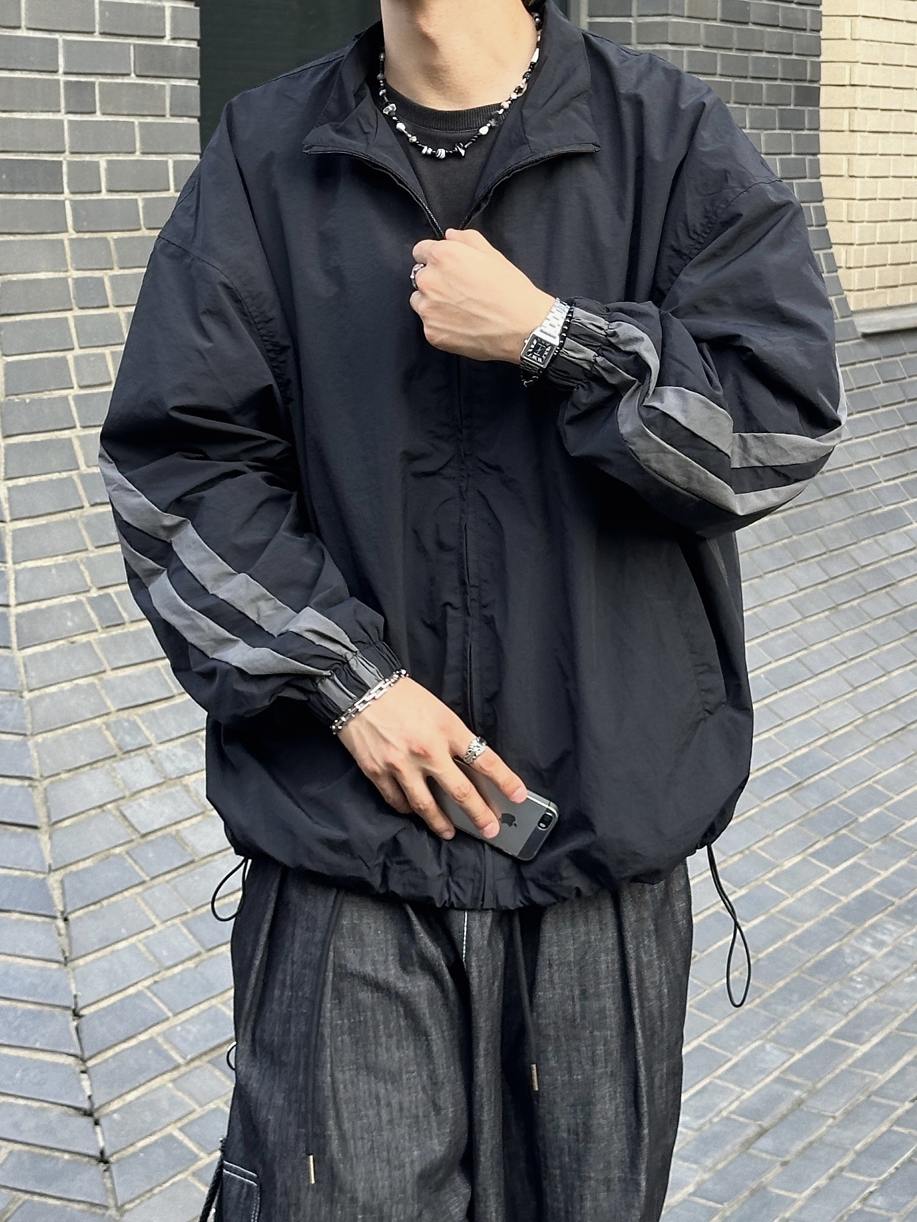 Balenciaga 3XL Sneakers Light Beige 착용 스타일 - 3