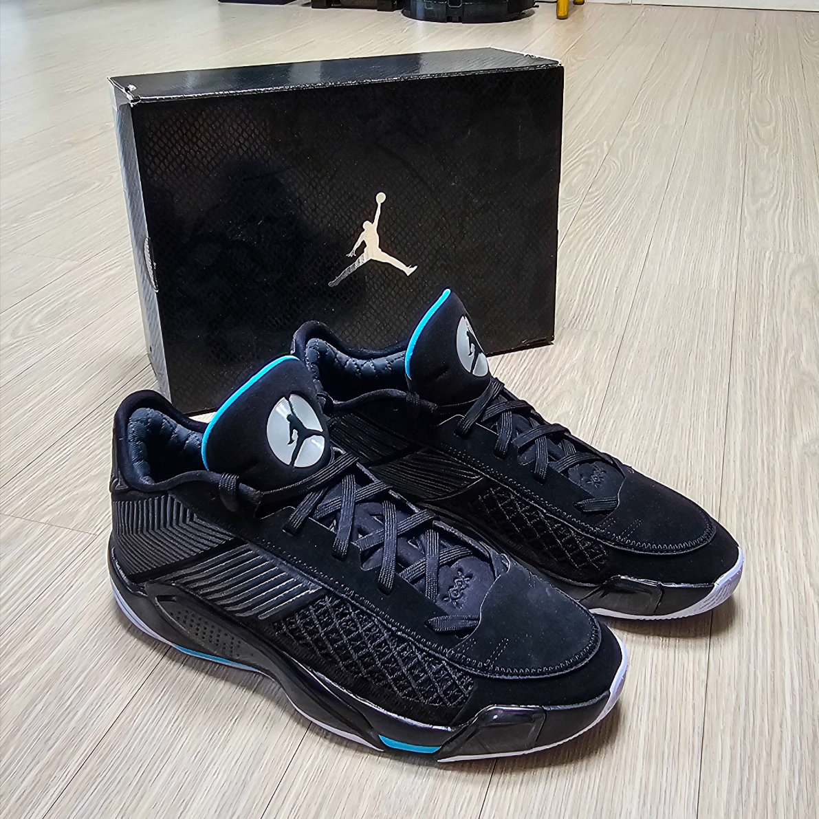 Jordan XXXVIII Low PF Black Anthracite 착용 스타일 - 7