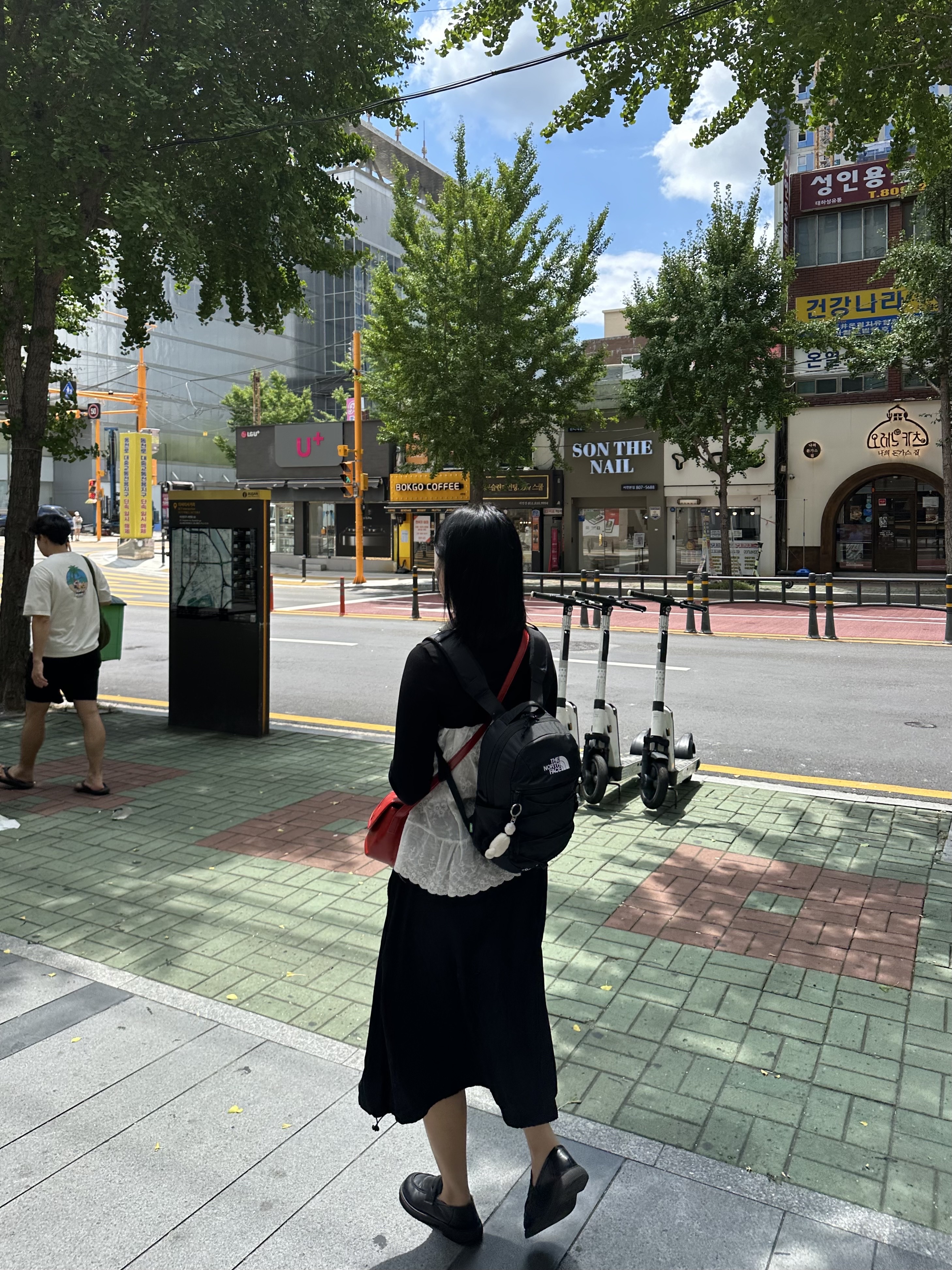 The North Face Borealis Mini Backpack Black 착용 스타일 - 2