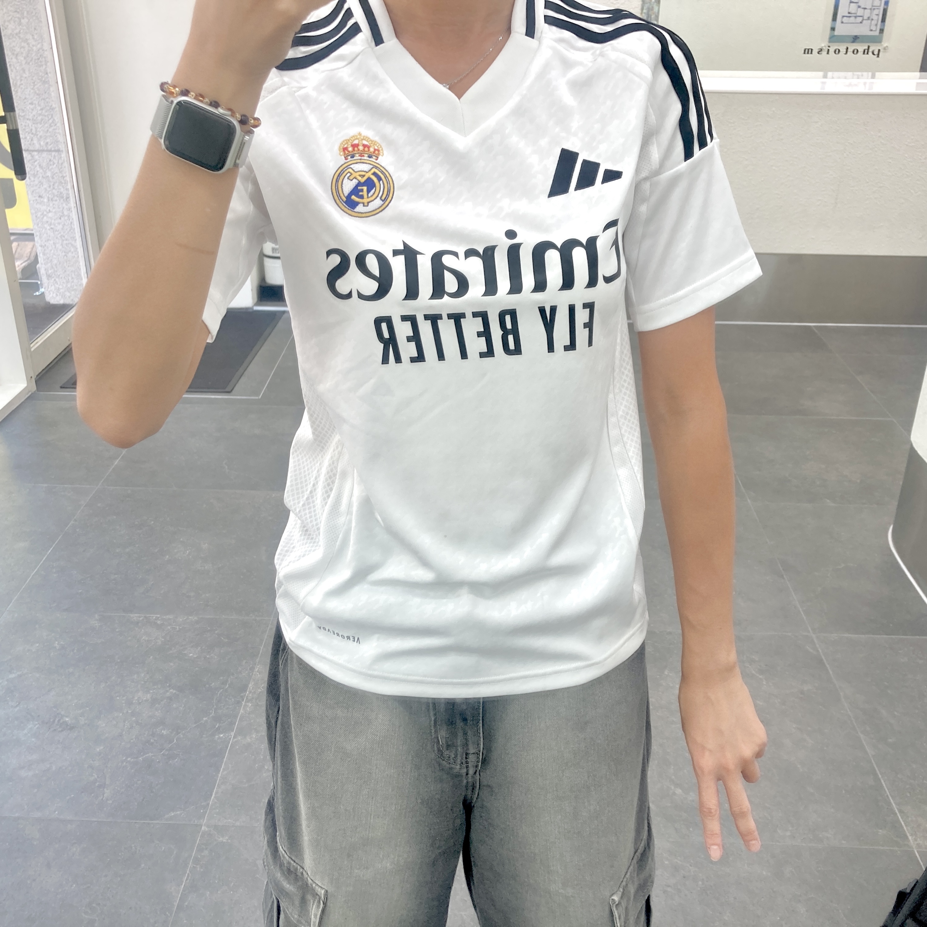 Adidas Real Madrid 2024/25 Home Jersey White - KR Sizing (Non Marking Ver.) 착용 스타일 - 1