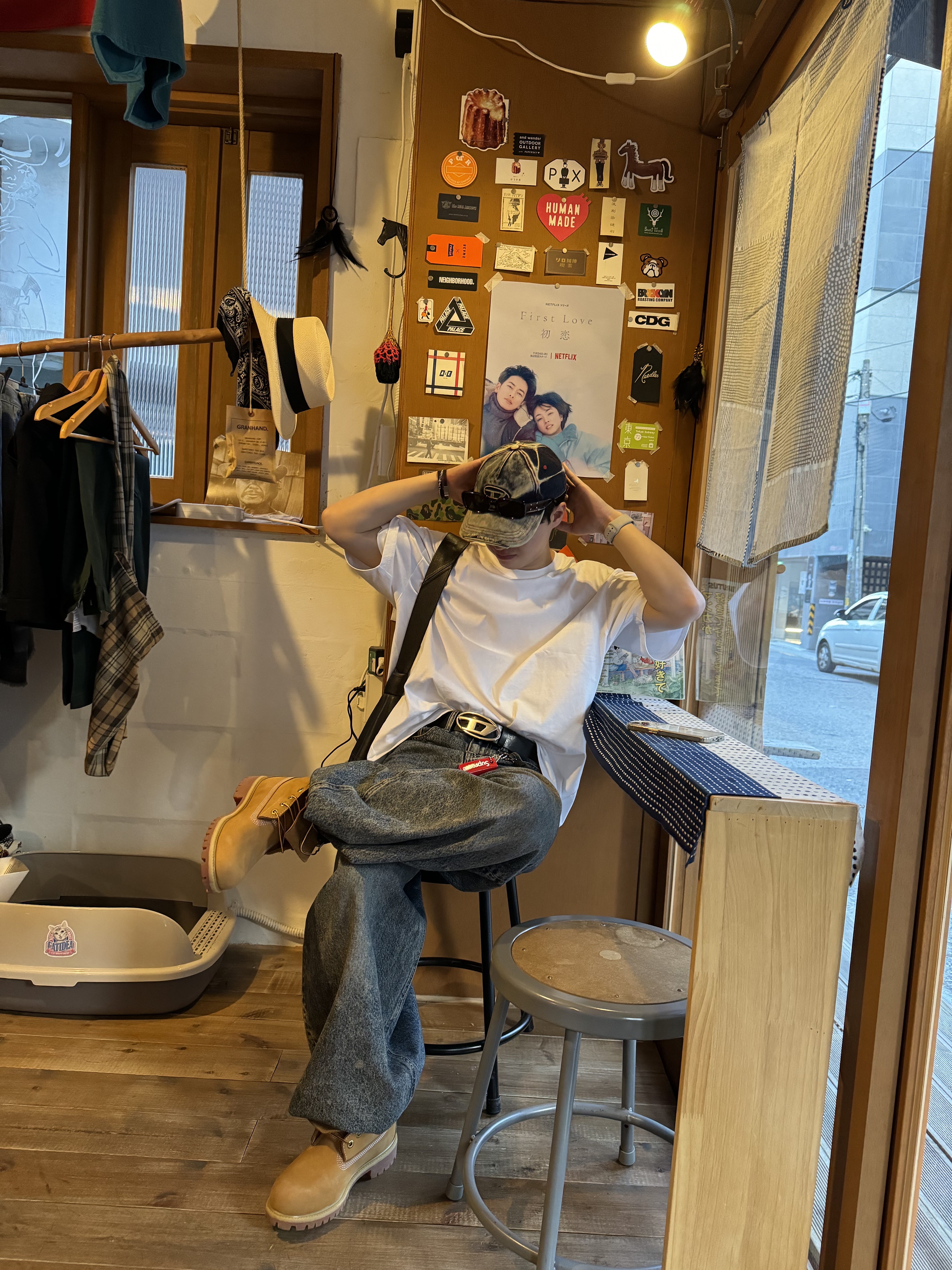 Diesel B-1DR Leather Belt with D Buckle Black, Supreme Floating Keychain Red - 23FW ์ฐฉ์ฉ ์คํ์ผ - 3