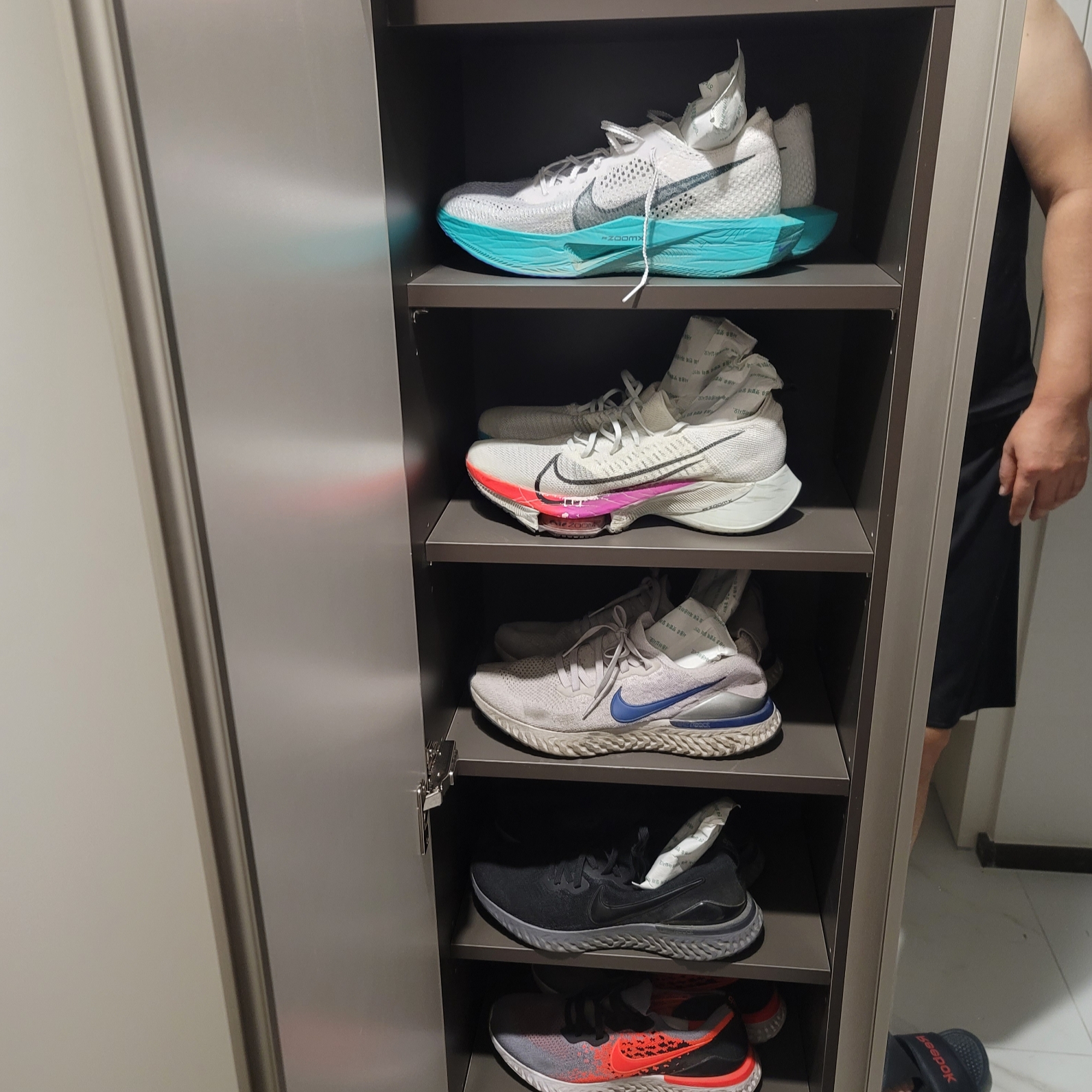 Nike Air Zoom Alphafly Next% 3 Blueprint, Nike ZoomX Vaporfly Next% 3 White Deep Jungle 착용 스타일
