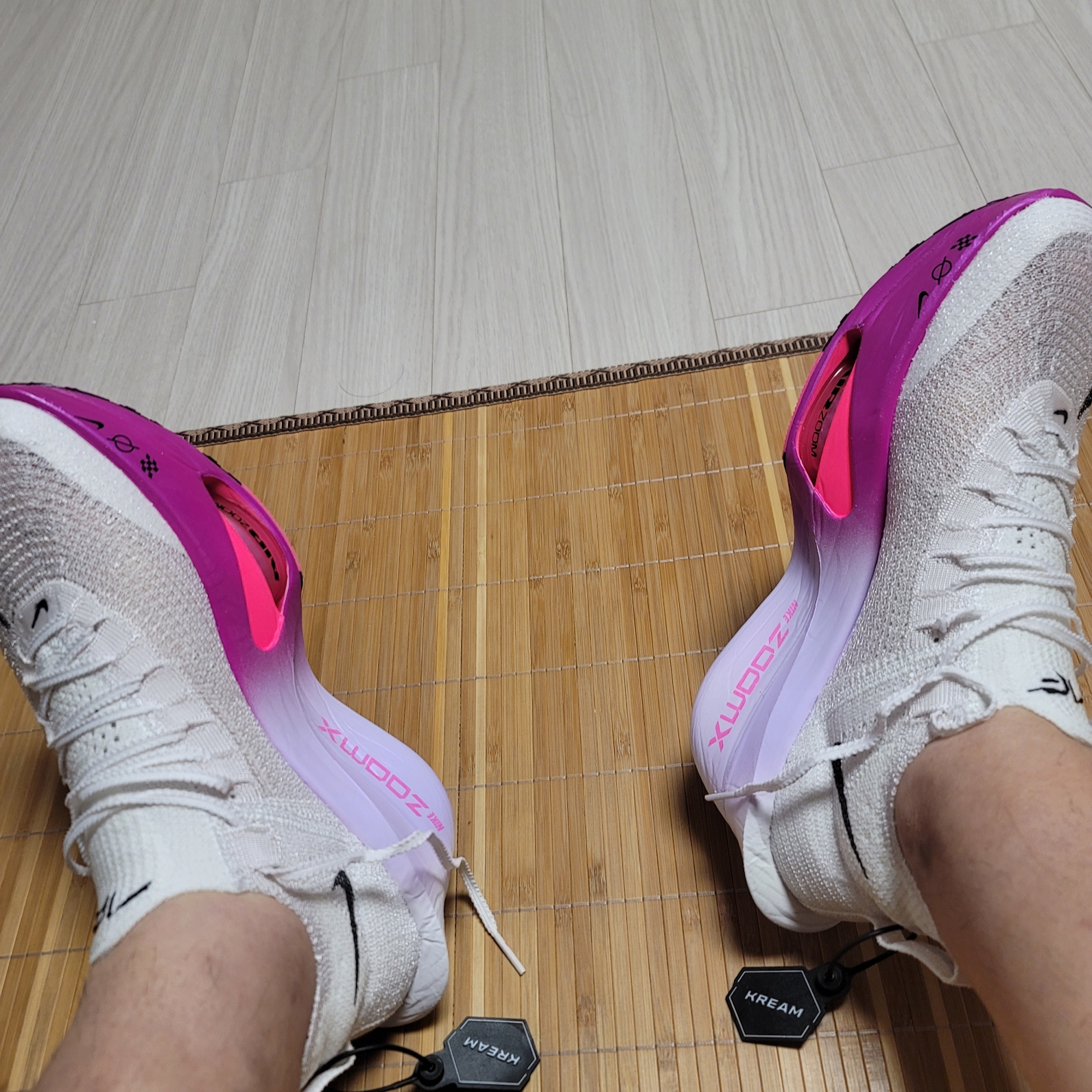 Nike Air Zoom Alphafly Next% 3 Hyper Pink 착용 스타일
