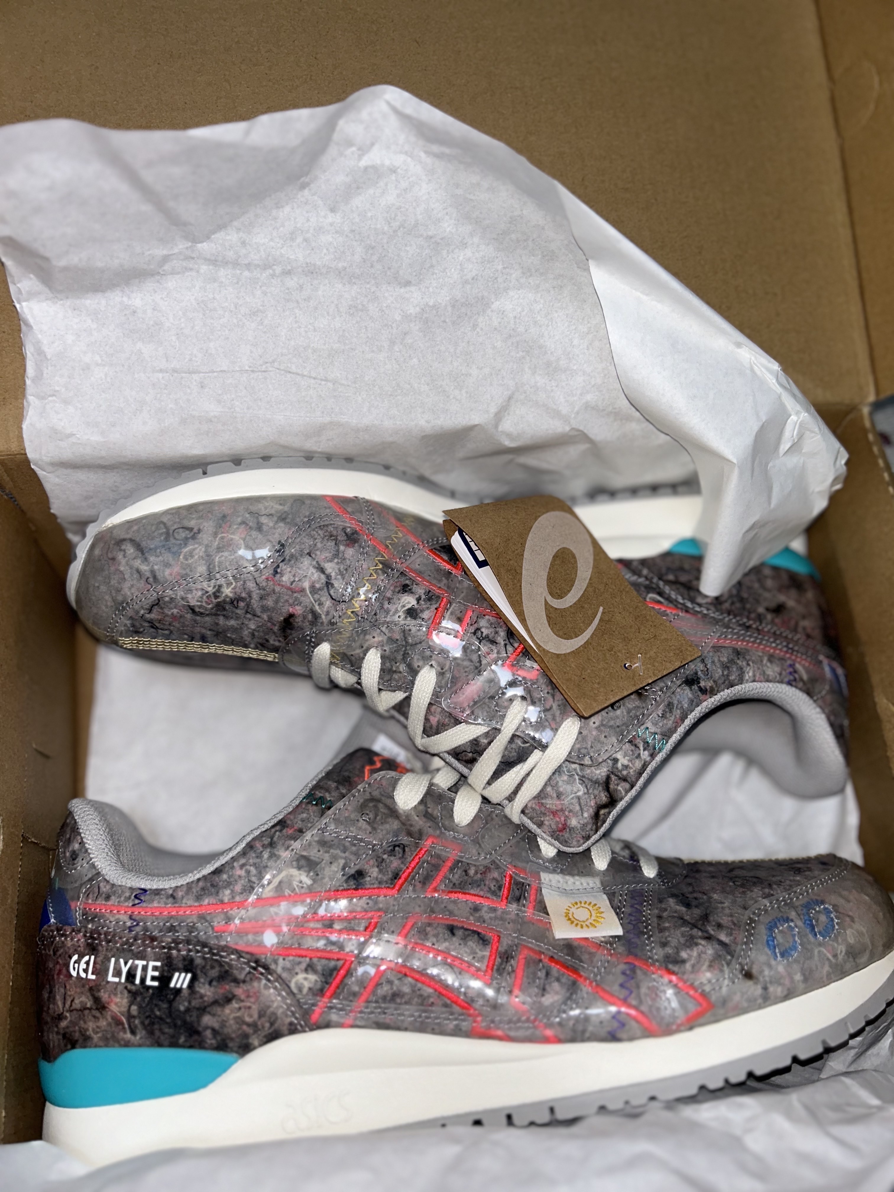 Asics Gel-Lyte III OG Oyster Grey Diva Pink 착용 스타일 - 7