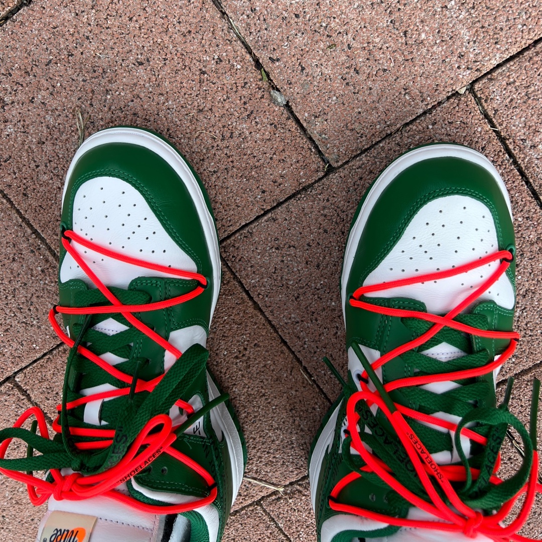 Nike x Off-White Dunk Low Pine Green 착용 스타일