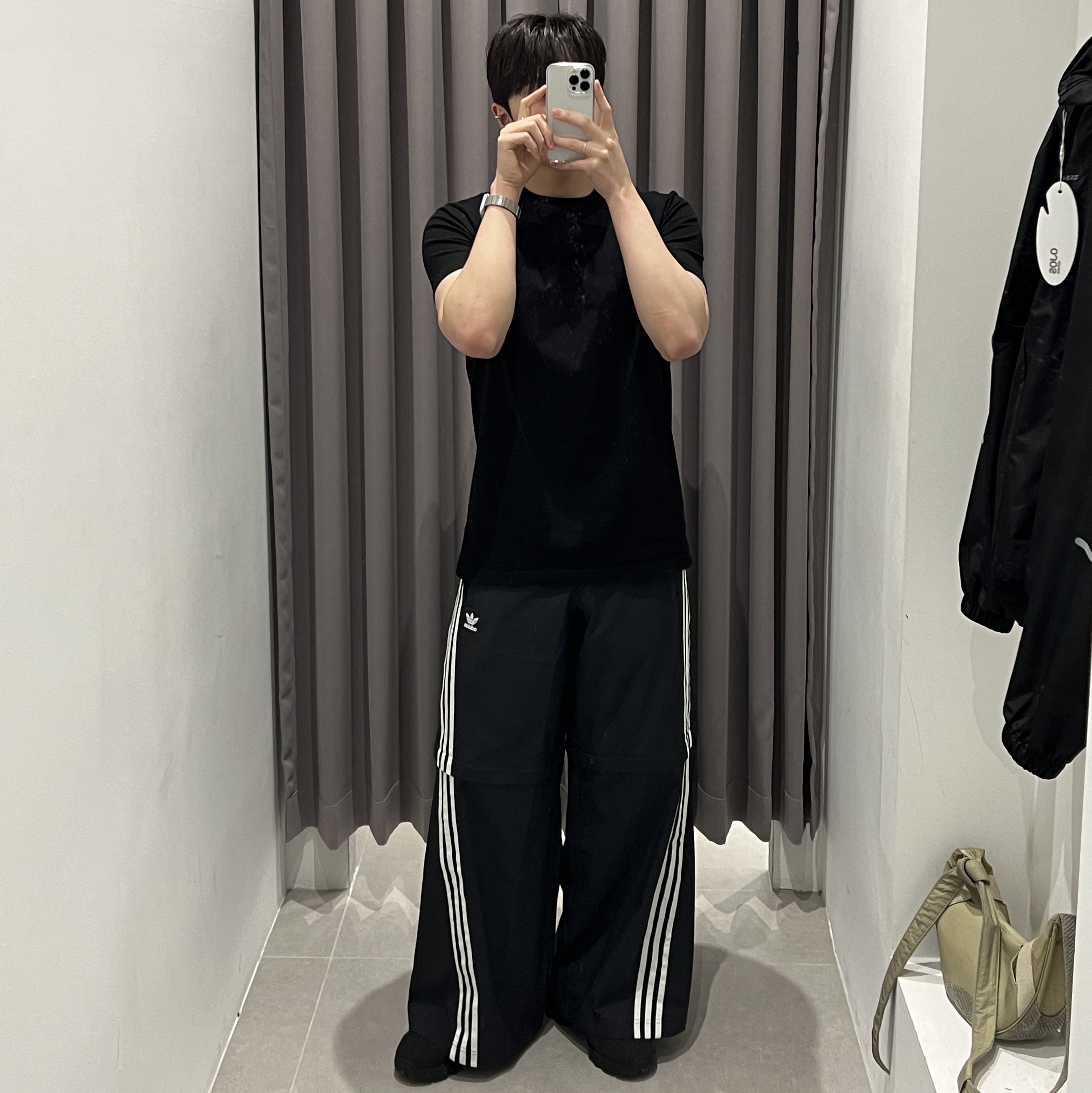Roa Hiking Katharina Black, (W) Adidas Adilenium Season 2 Oversized Zip Off Track Pants Gender Neutral Black - KR Sizing 착용 스타일