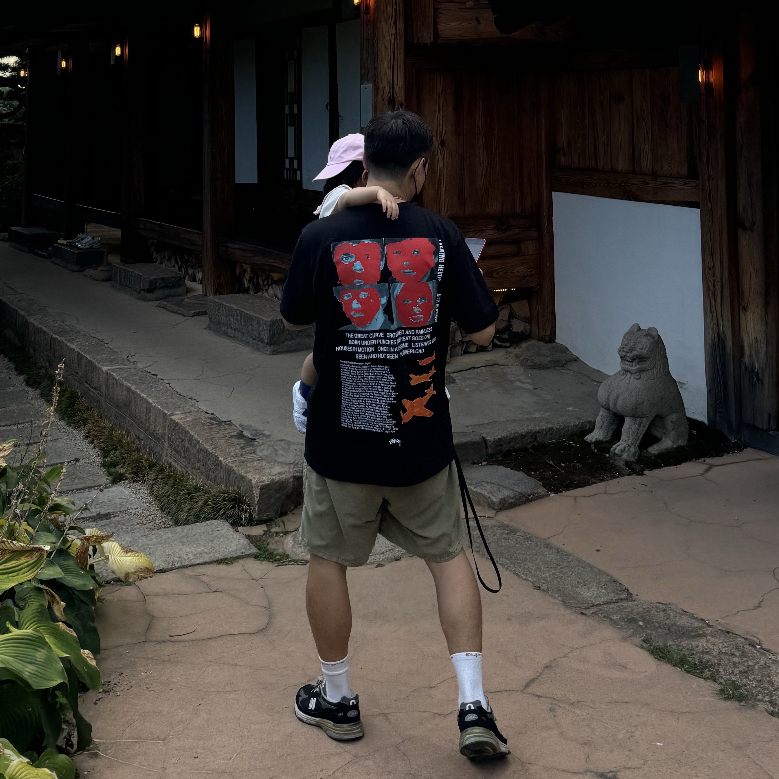 Stussy x Talking Heads Stop Remain in Light T-Shirt Black, Stussy Stock Water Pigment Short Olive 착용 스타일