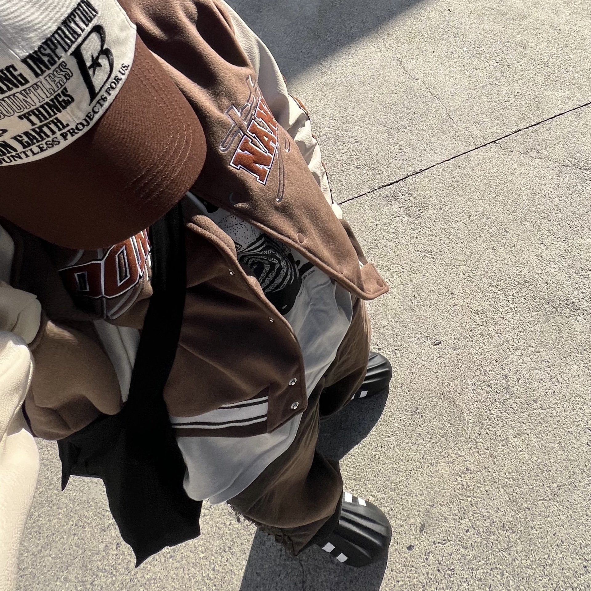 Adidas Adifom Superstar Core Black Cloud White 착용 스타일