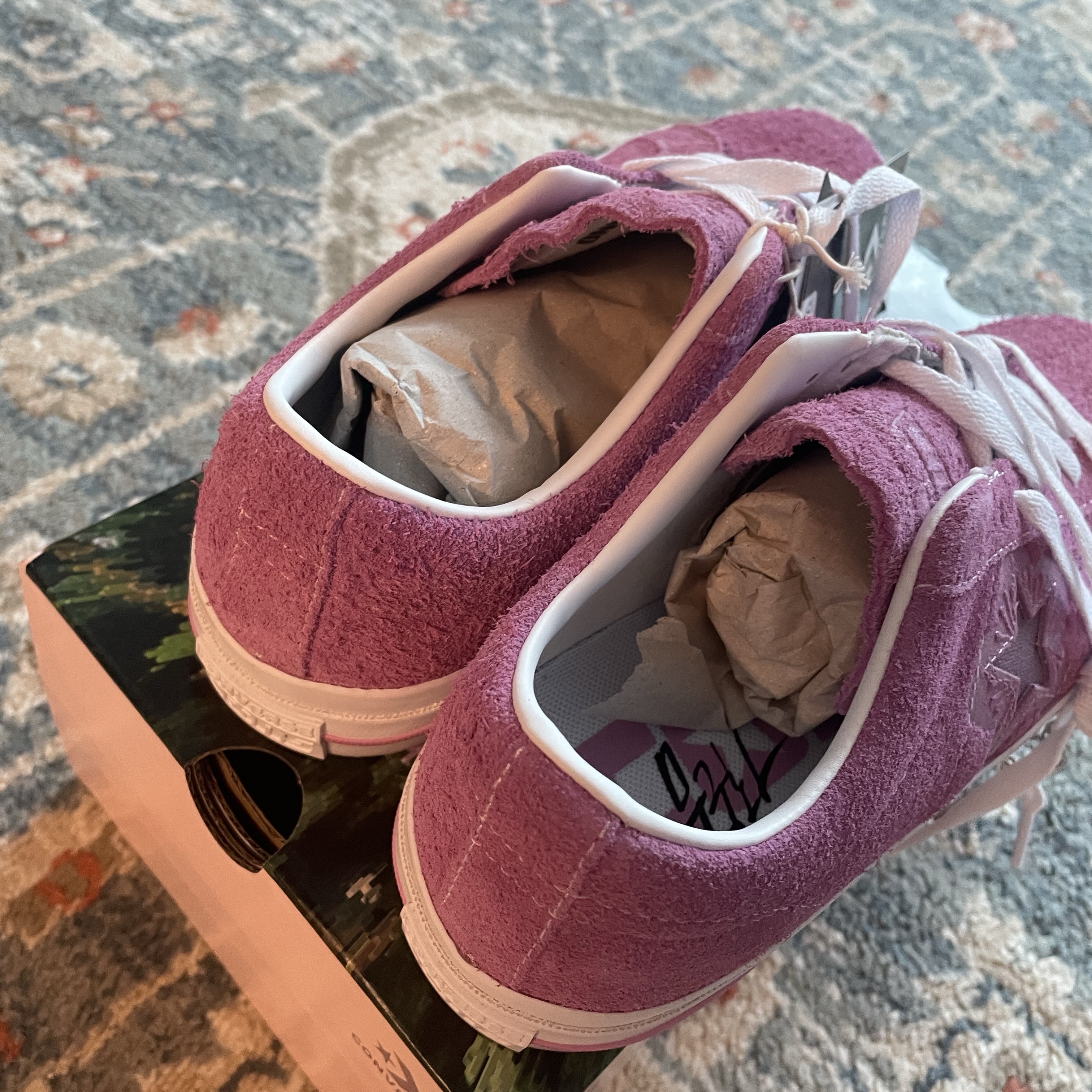 Converse One Star Pro Flower Light Orchid 착용 스타일 - 5