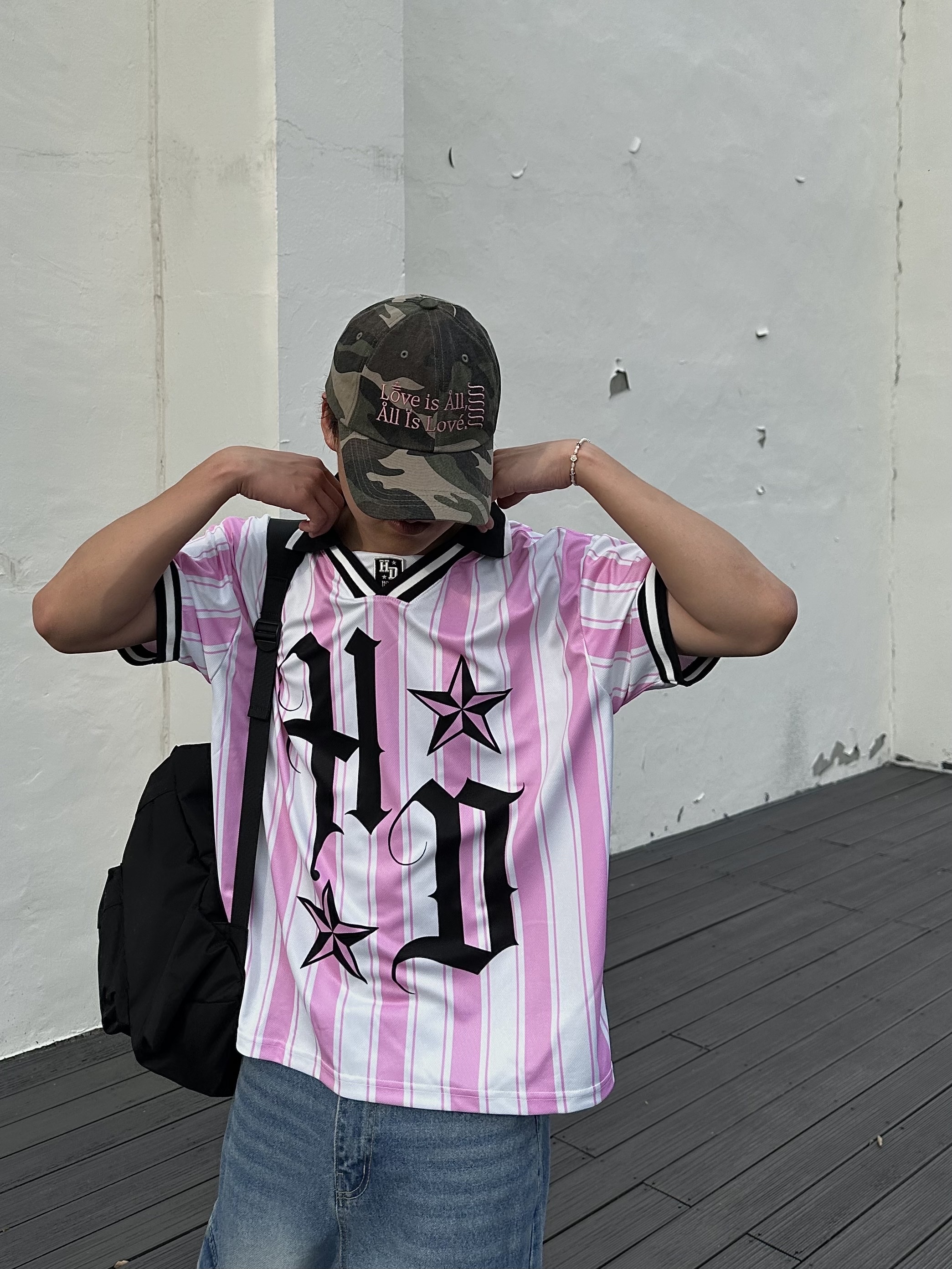 Human Made Backpack Black 착용 스타일 - 6