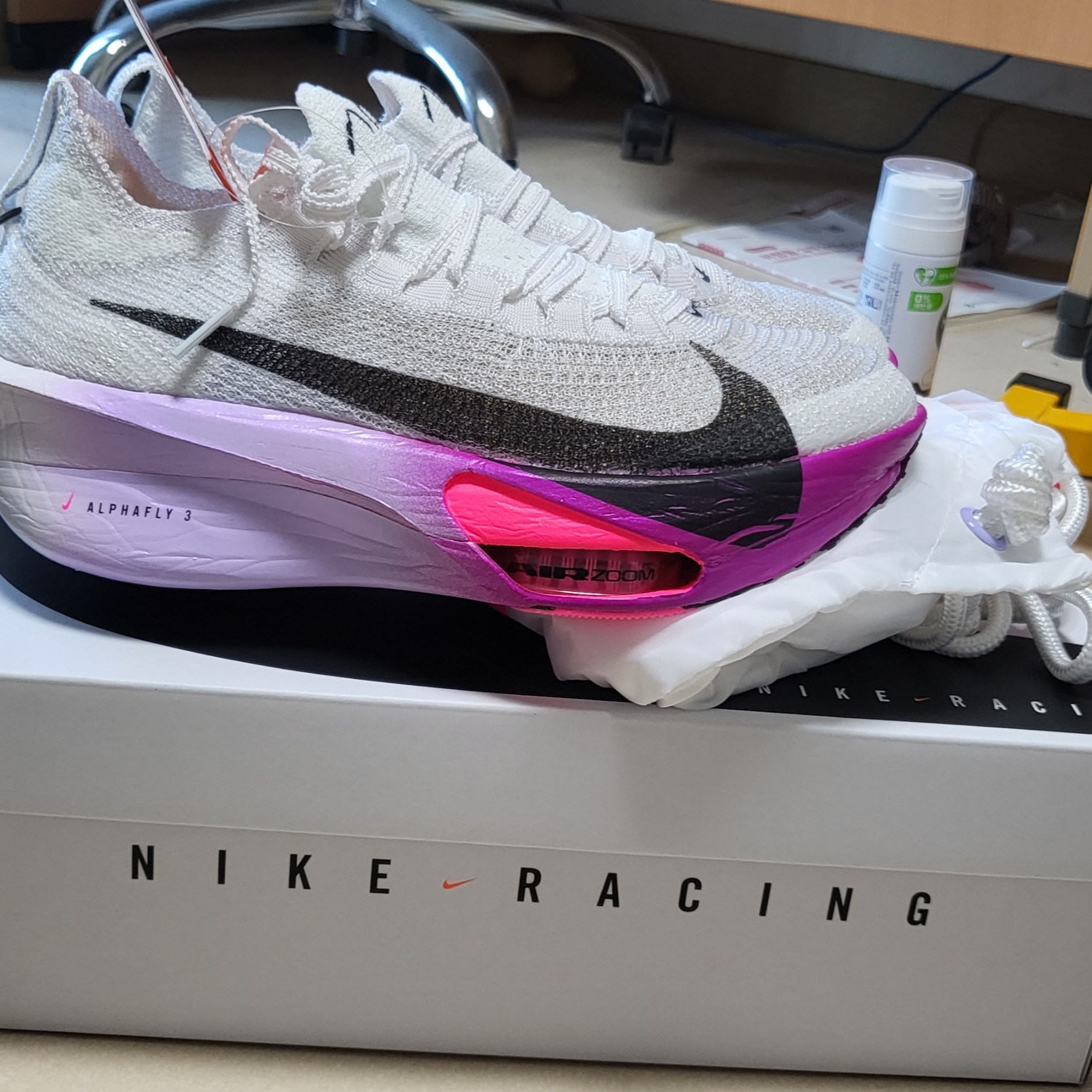 Nike Air Zoom Alphafly Next% 3 Hyper Pink 착용 스타일