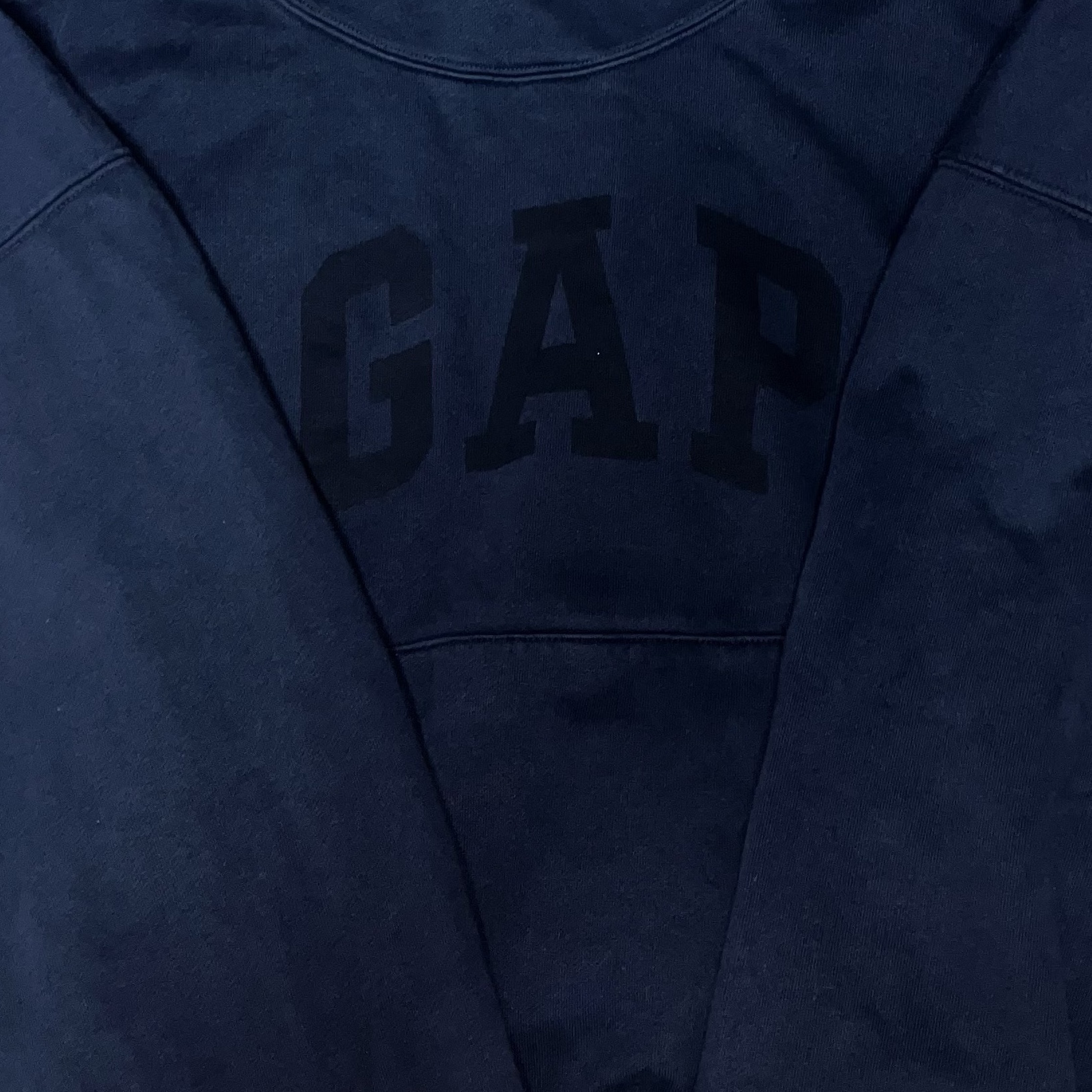 Yeezy Gap Engineered By Balenciaga Dove Hoodie Washed Black 착용 스타일 - 2