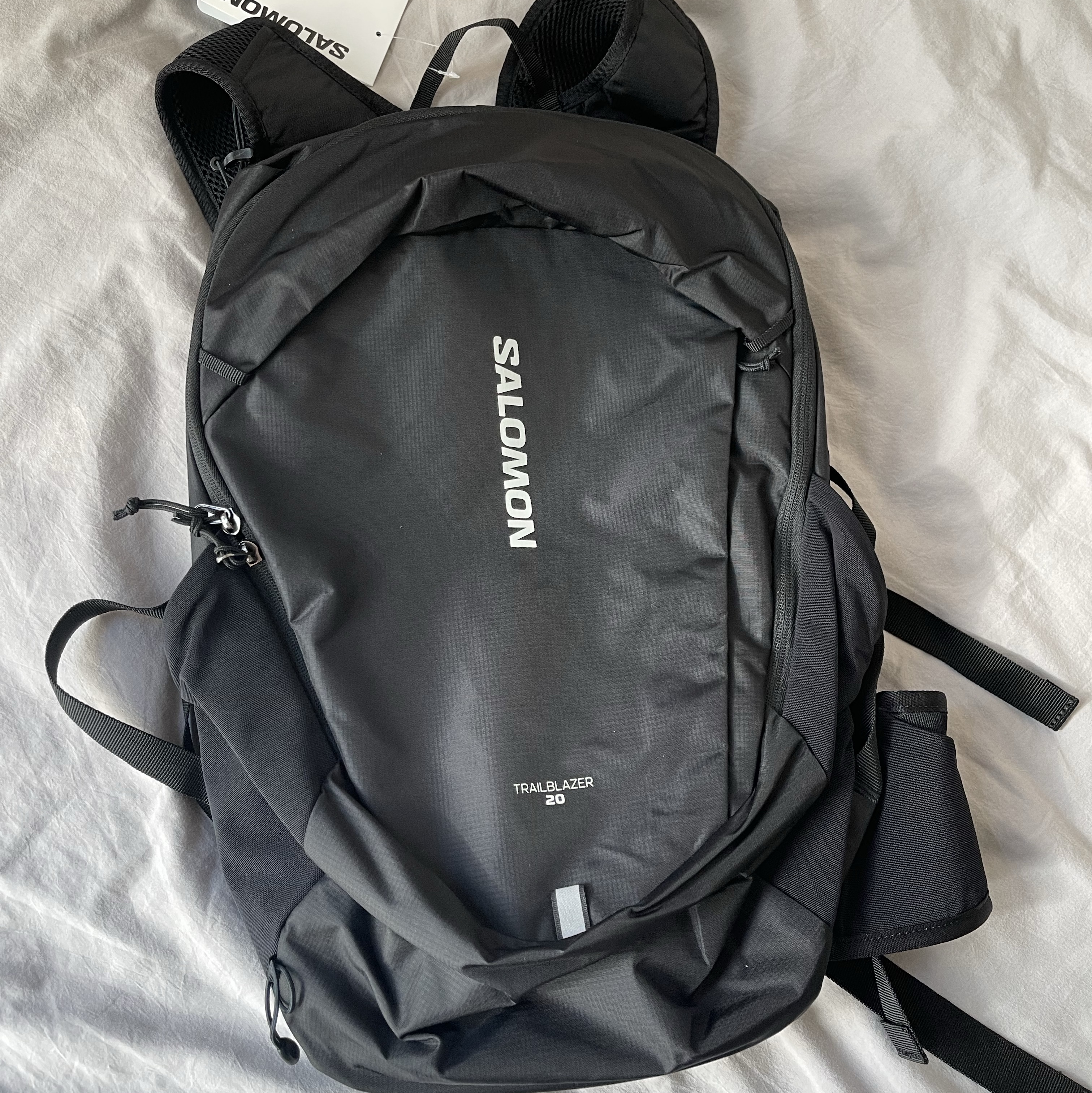 Salomon Trailblazer 20 Black (New Ver.) 착용 스타일 - 1