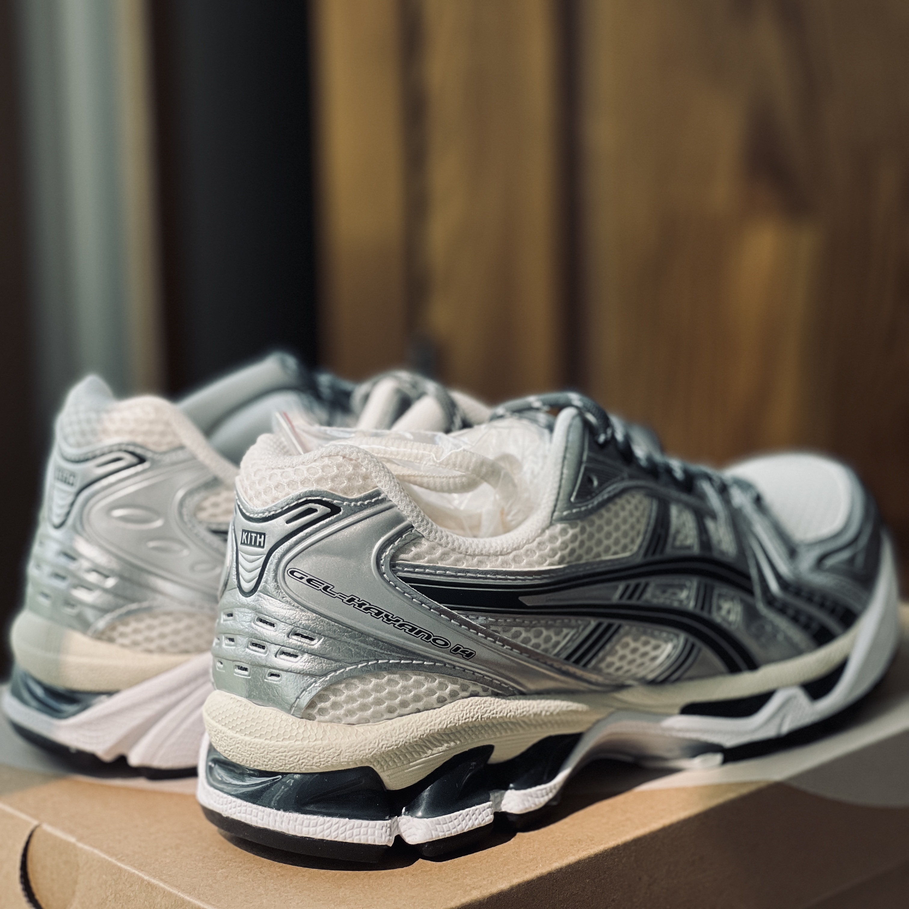 Asics x Kith Gel-Kayano 14 Cream Scarab 착용 스타일