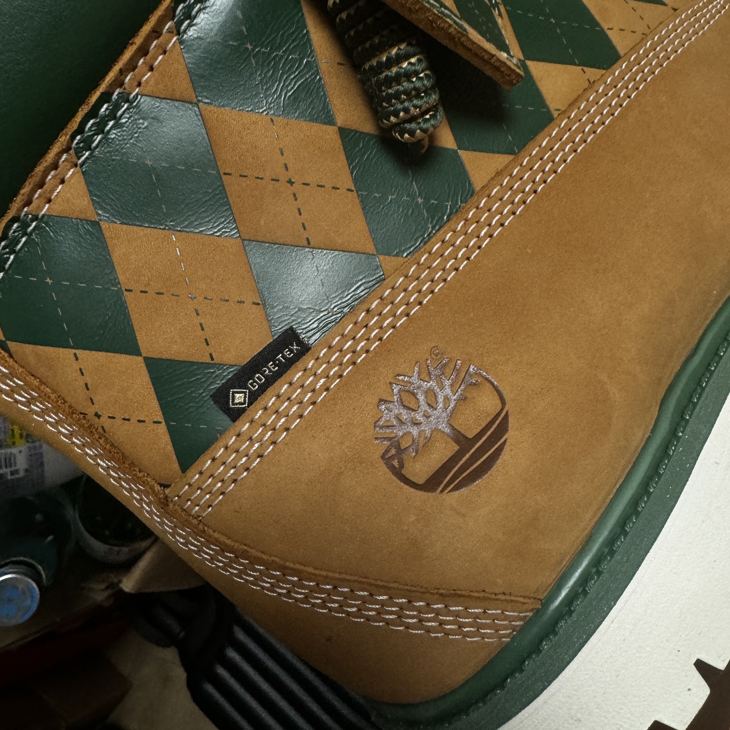 KASINA x Timberland 6 In Premium Vibram GTX Wheat, Kasina x Timberland 6 In Premium Vibram Gtx Wheat - Wide 착용 스타일 - 3