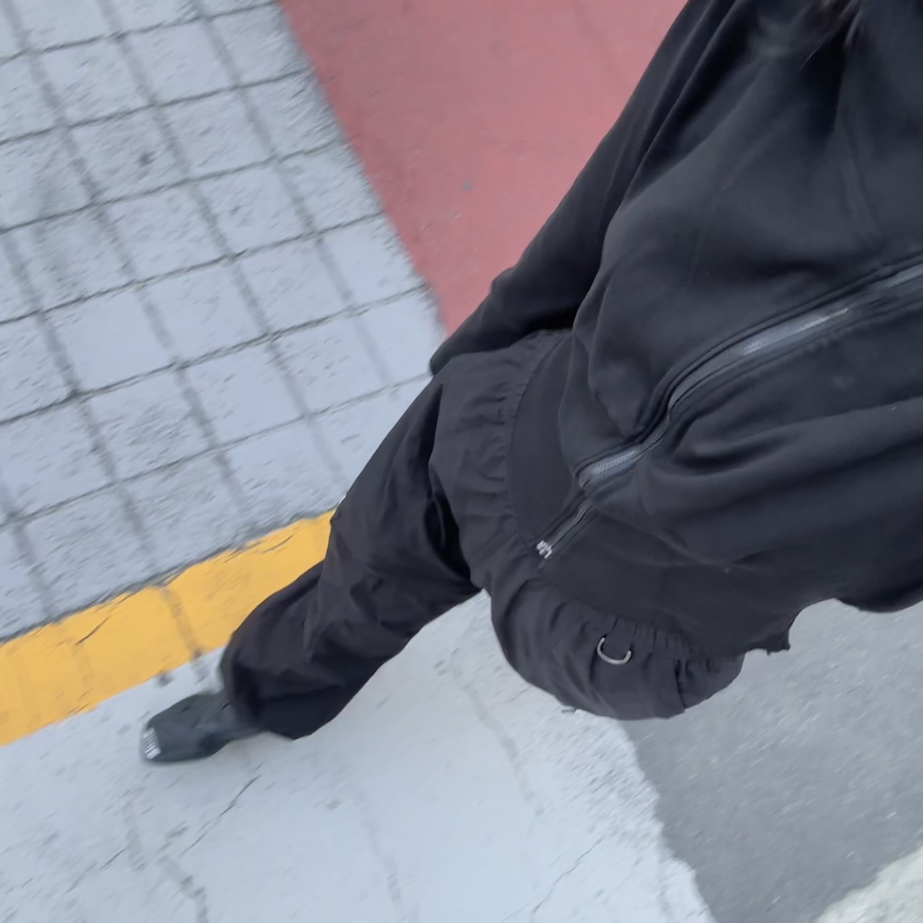 (W) Balenciaga Tyrex Sneakers Black, Mischief x Helinox Lightweight Track Pants Black 착용 스타일