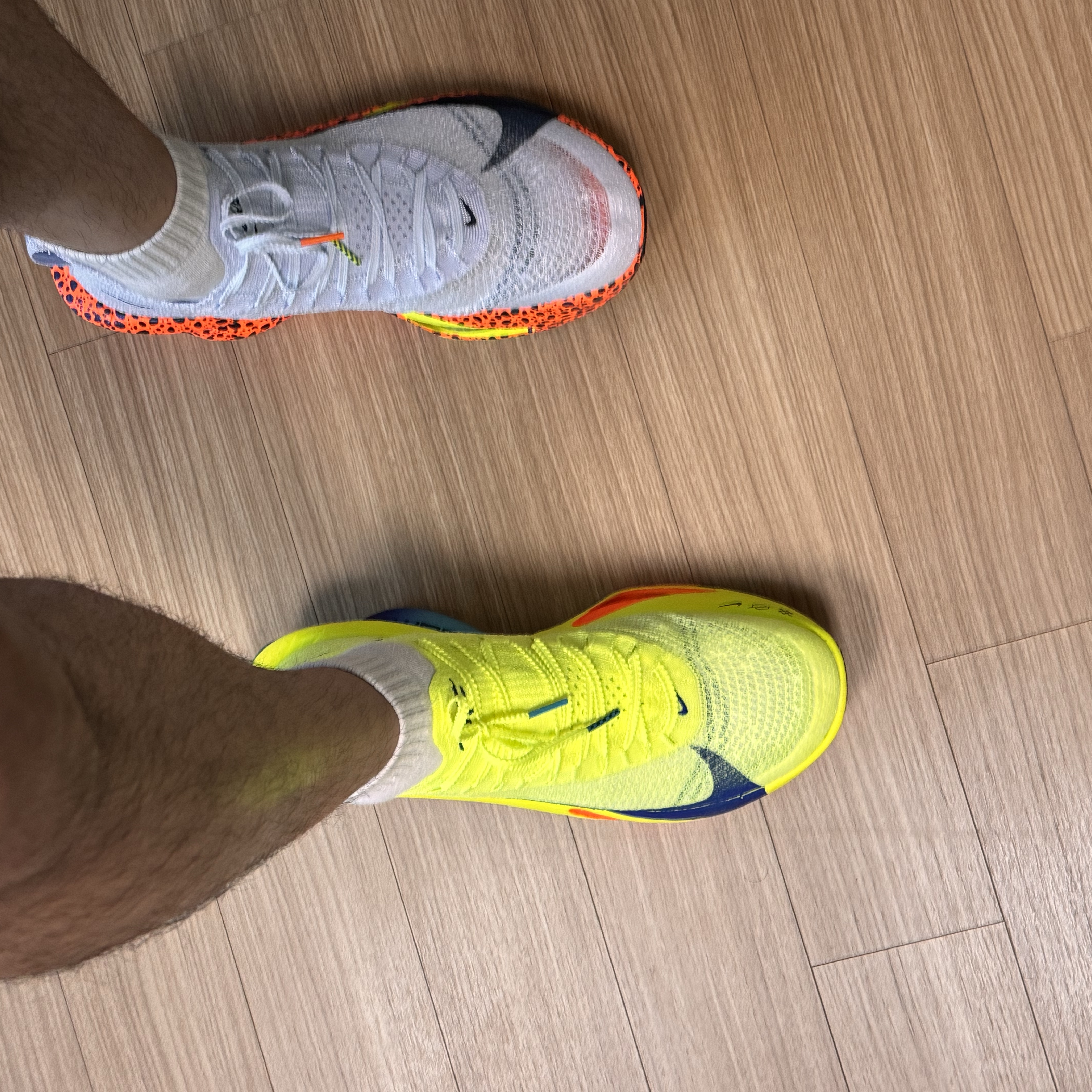 Nike Air Zoom Alphafly Next% 3 Volt, Nike Air Zoom Alphafly Next% 3 Olympic Safari 착용 스타일 - 2
