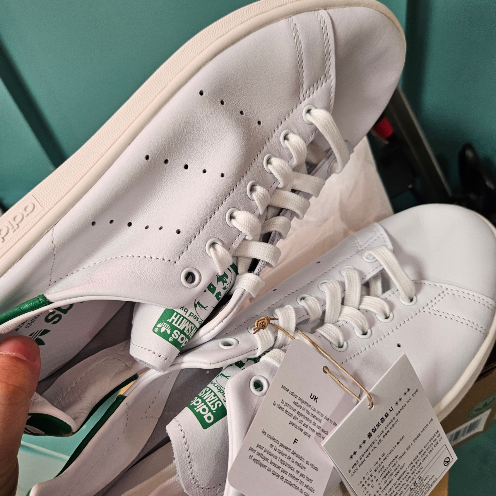 Adidas Stan Smith Decon Cloud White Green 착용 스타일 - 2