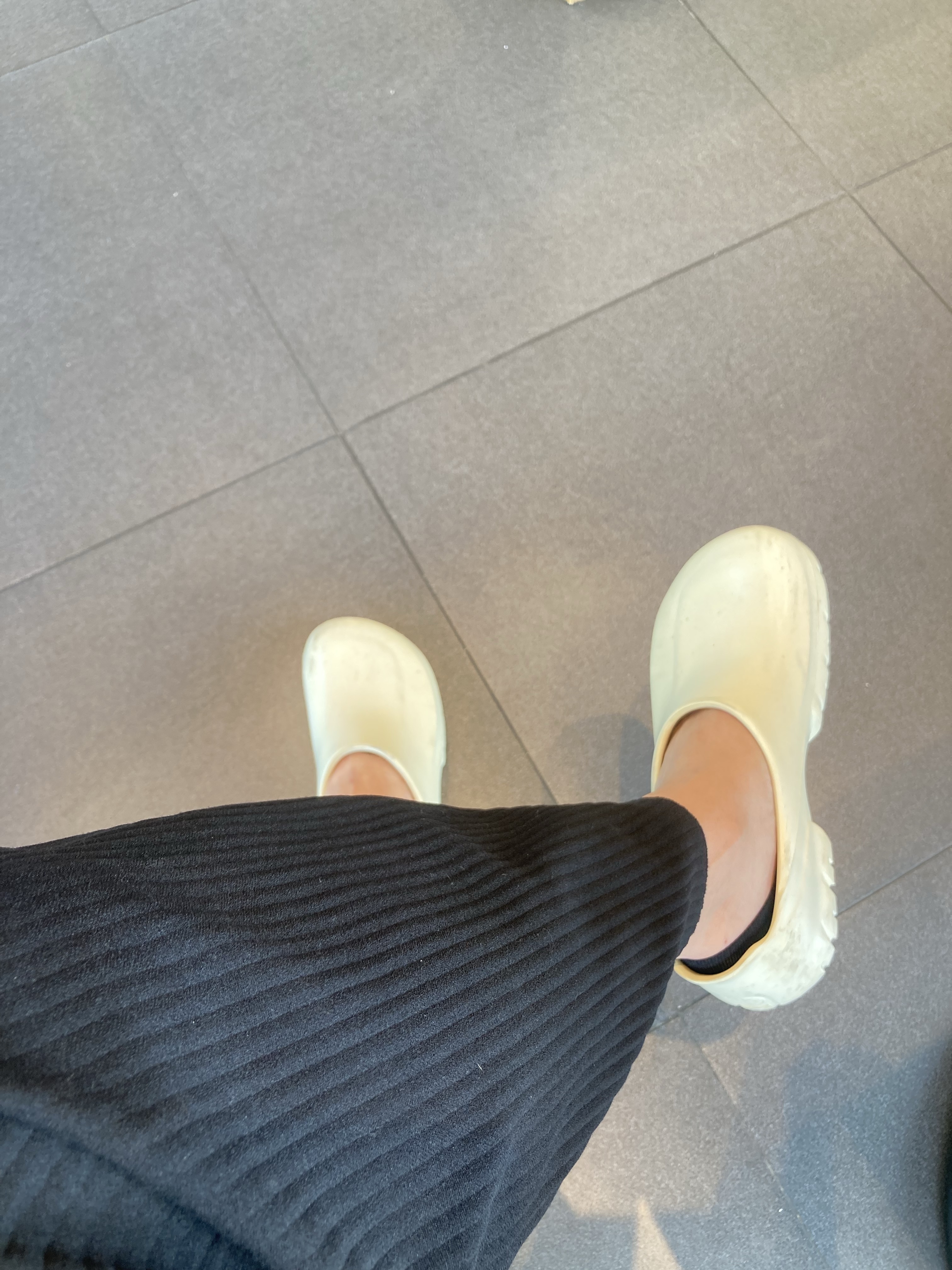 Birkenstock A630 Clog White 착용 스타일