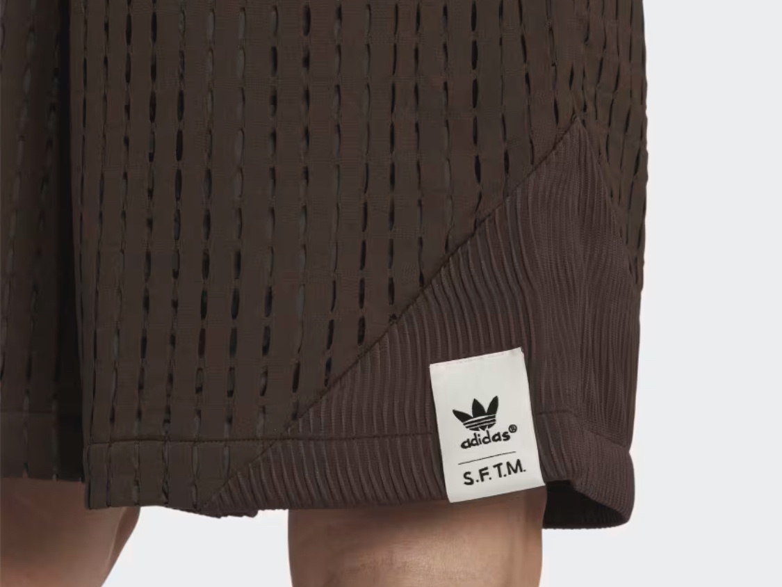 Adidas x Song for the Mute Shorts Dark Brown - KR Sizing 착용 스타일 - 2