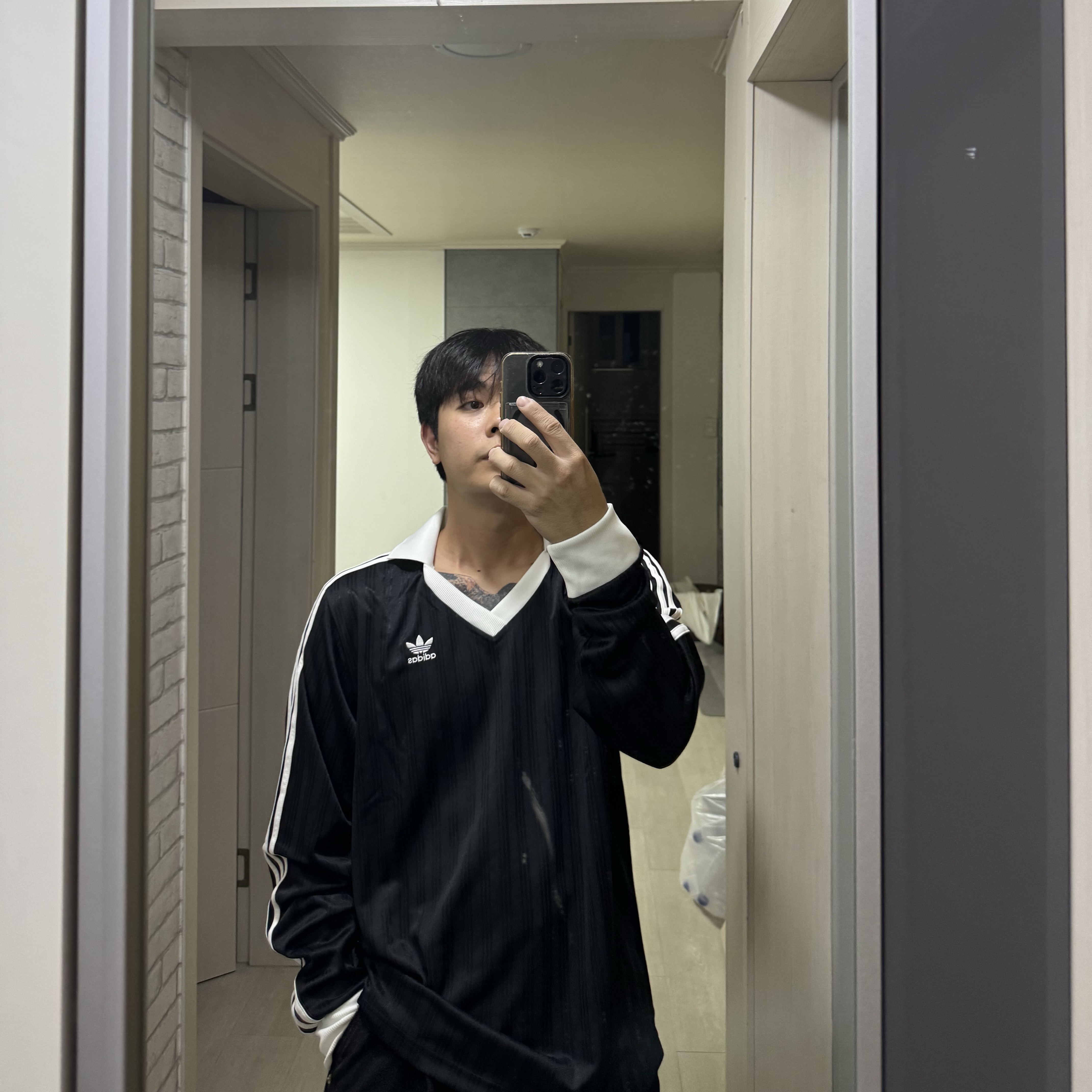Adidas Adicolor Pique Football Long Sleeve T-Shirt Black - KR Sizing 착용 스타일
