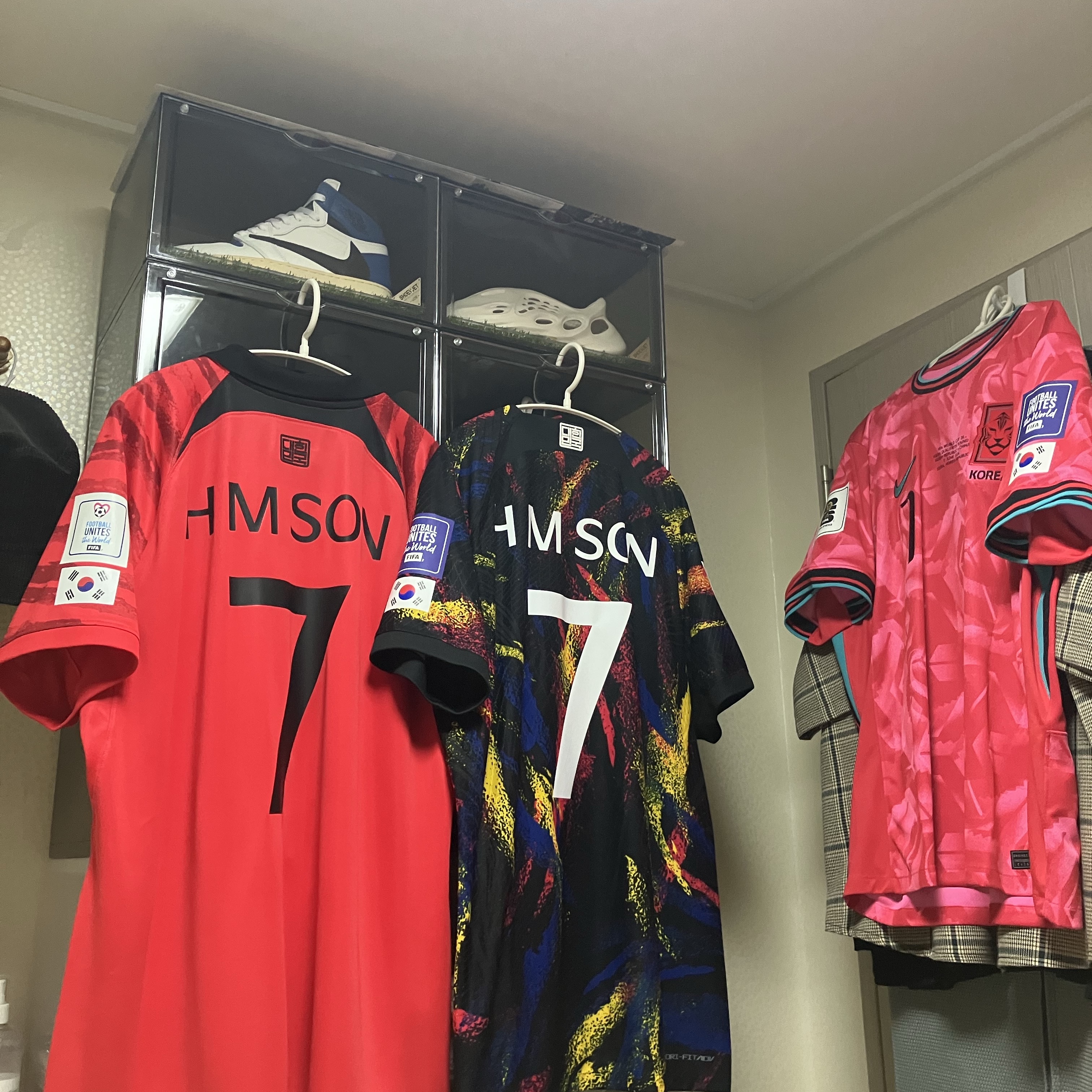 Nike Korea Dri-Fit Stadium Home SS Jersey Global Red - Asia (Non Marking Ver.), Nike Korea 2023/24 Dri-Fit Stadium Home Replica Jersey Black Global Red - Asia (Non Marking Ver.) 착용 스타일