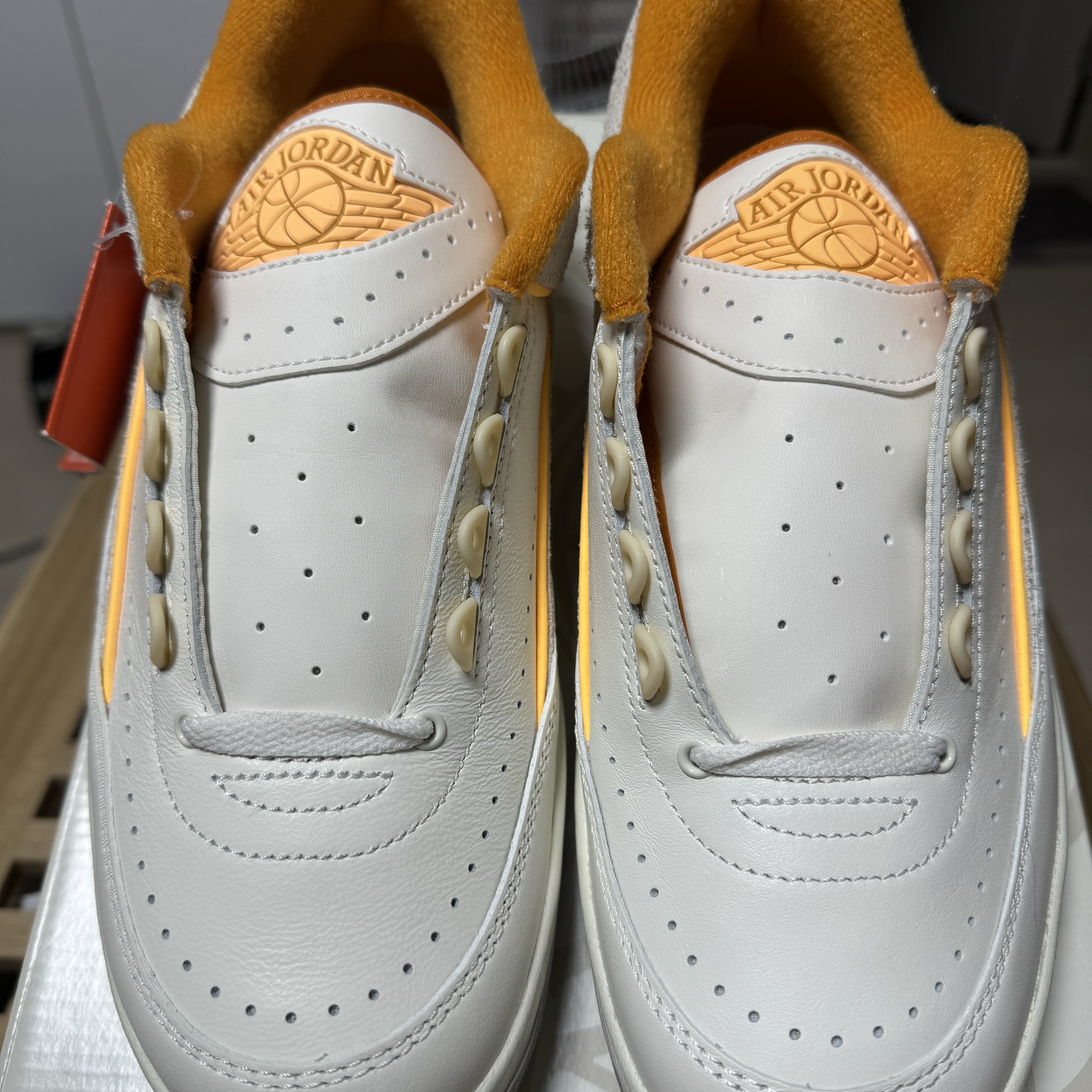 Jordan 2 Retro Low Melon Tint 착용 스타일 - 3