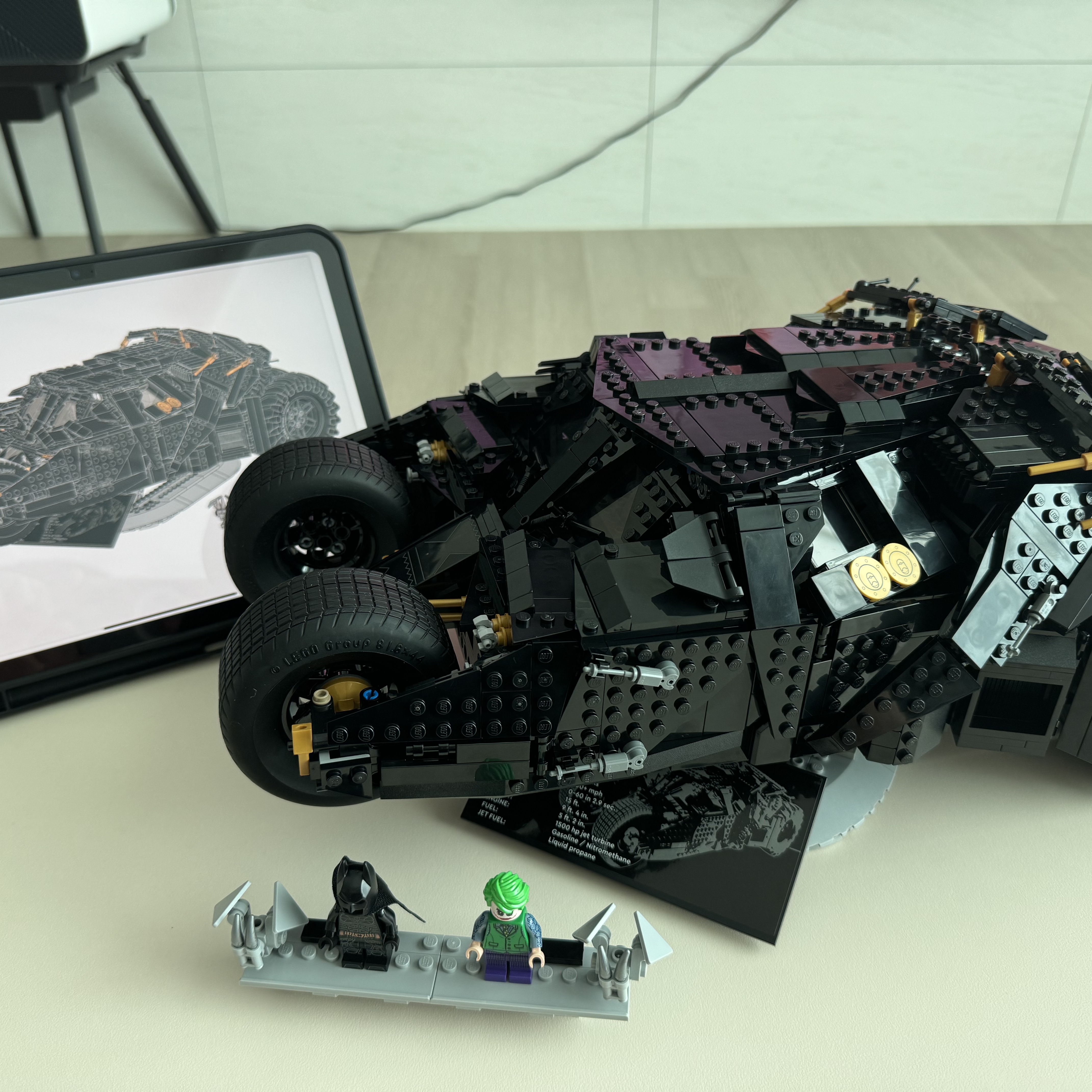 Lego DC Comics Batman Batmobile Tumbler 착용 스타일