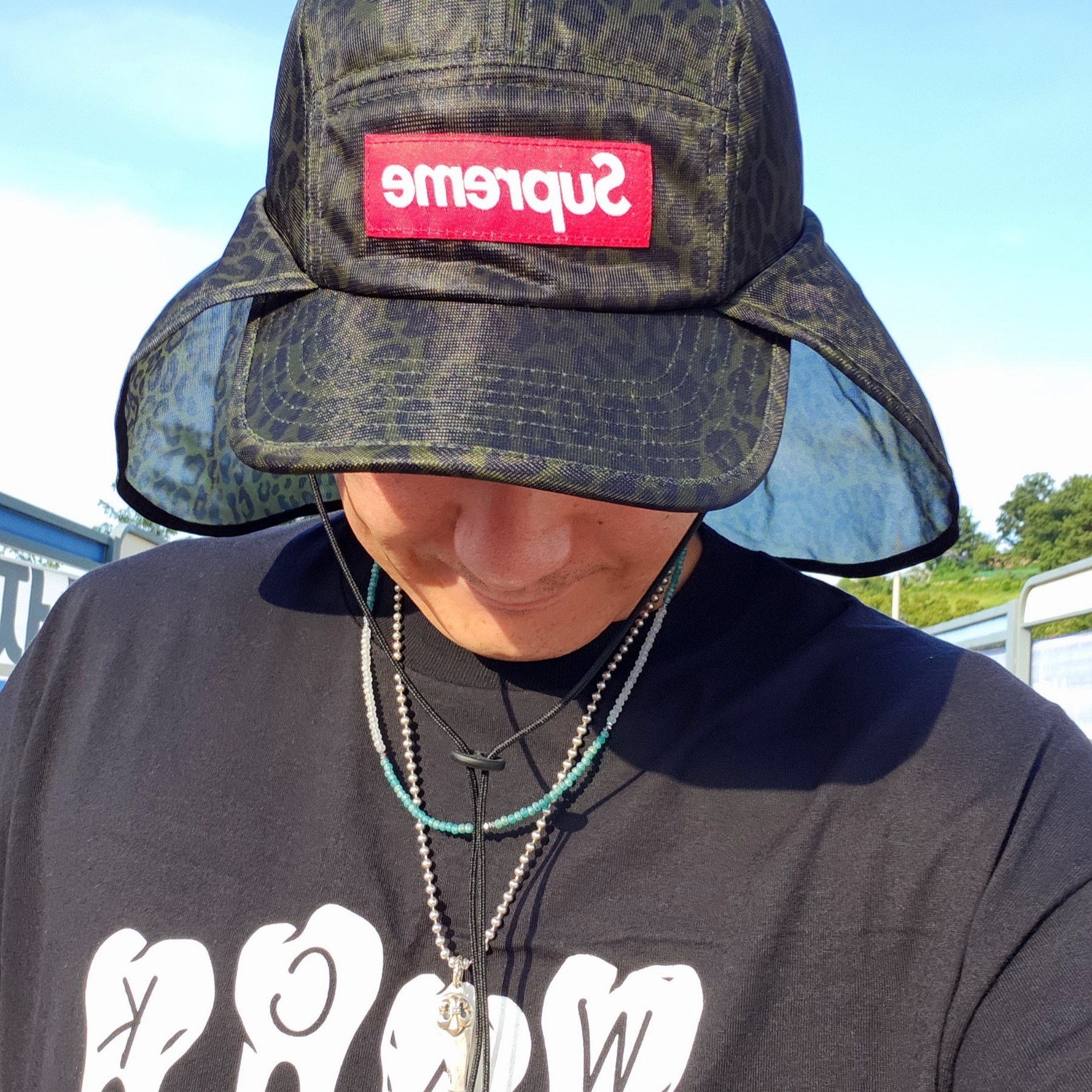 Supreme Mesh Sunshield Camp Cap Leopard - 24SS 착용 스타일 - 2