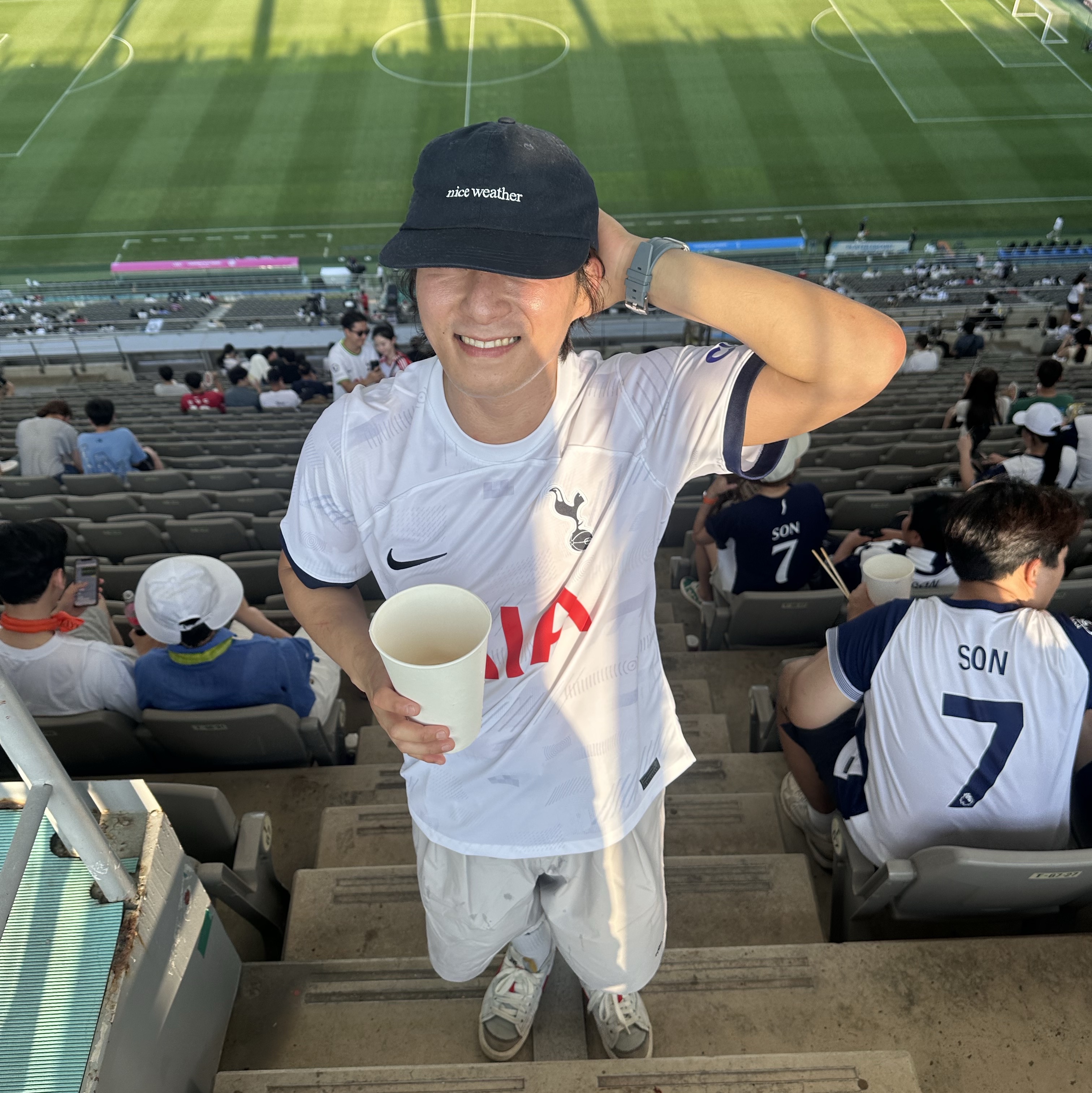 Nike Tottenham Hotspur 2023/24 Dri-Fit Stadium Home Jersey White (Non Marking Ver.) 착용 스타일 - 1