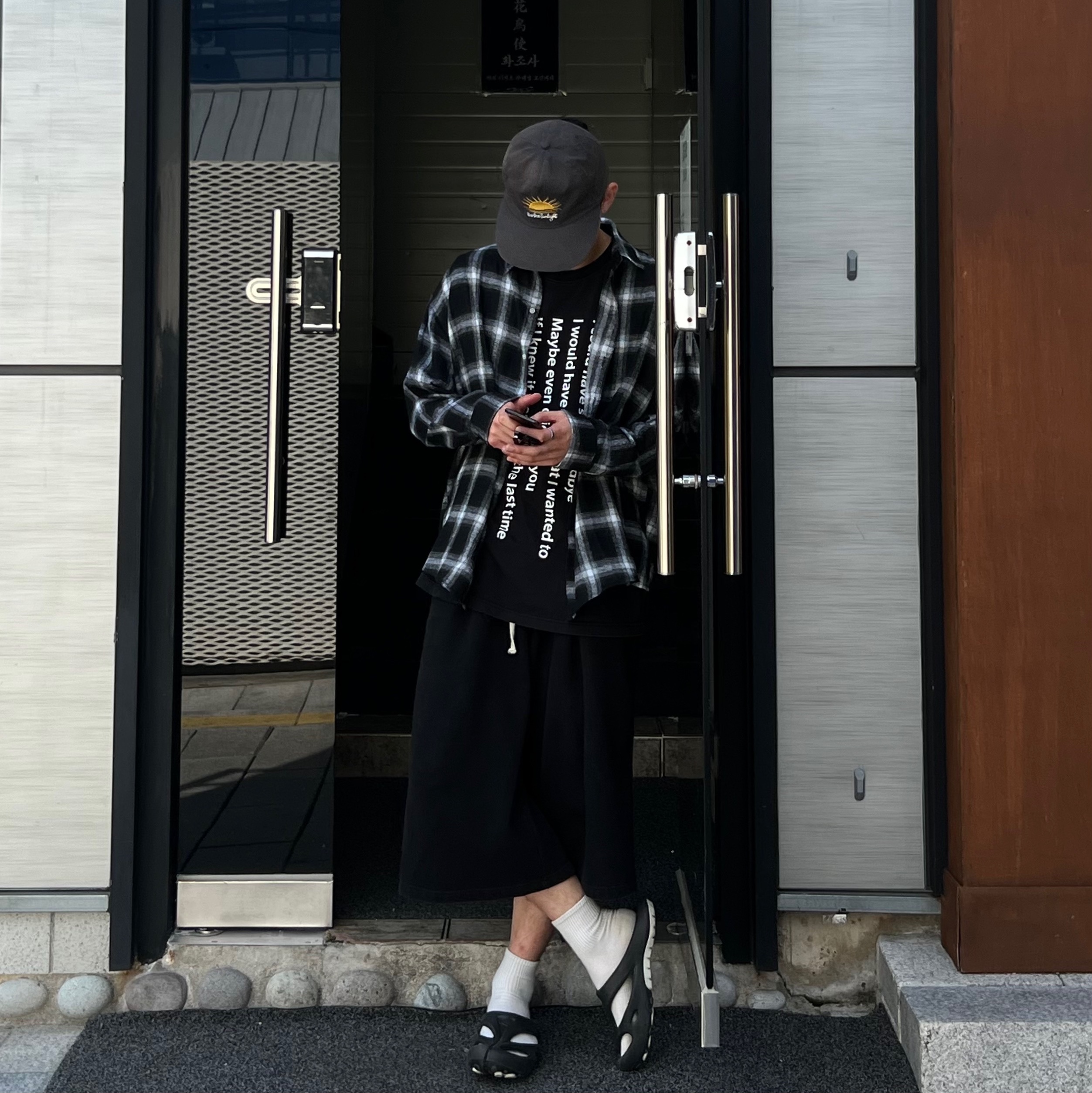 Keen Shanti Black Dawn Blue 착용 스타일 - 5