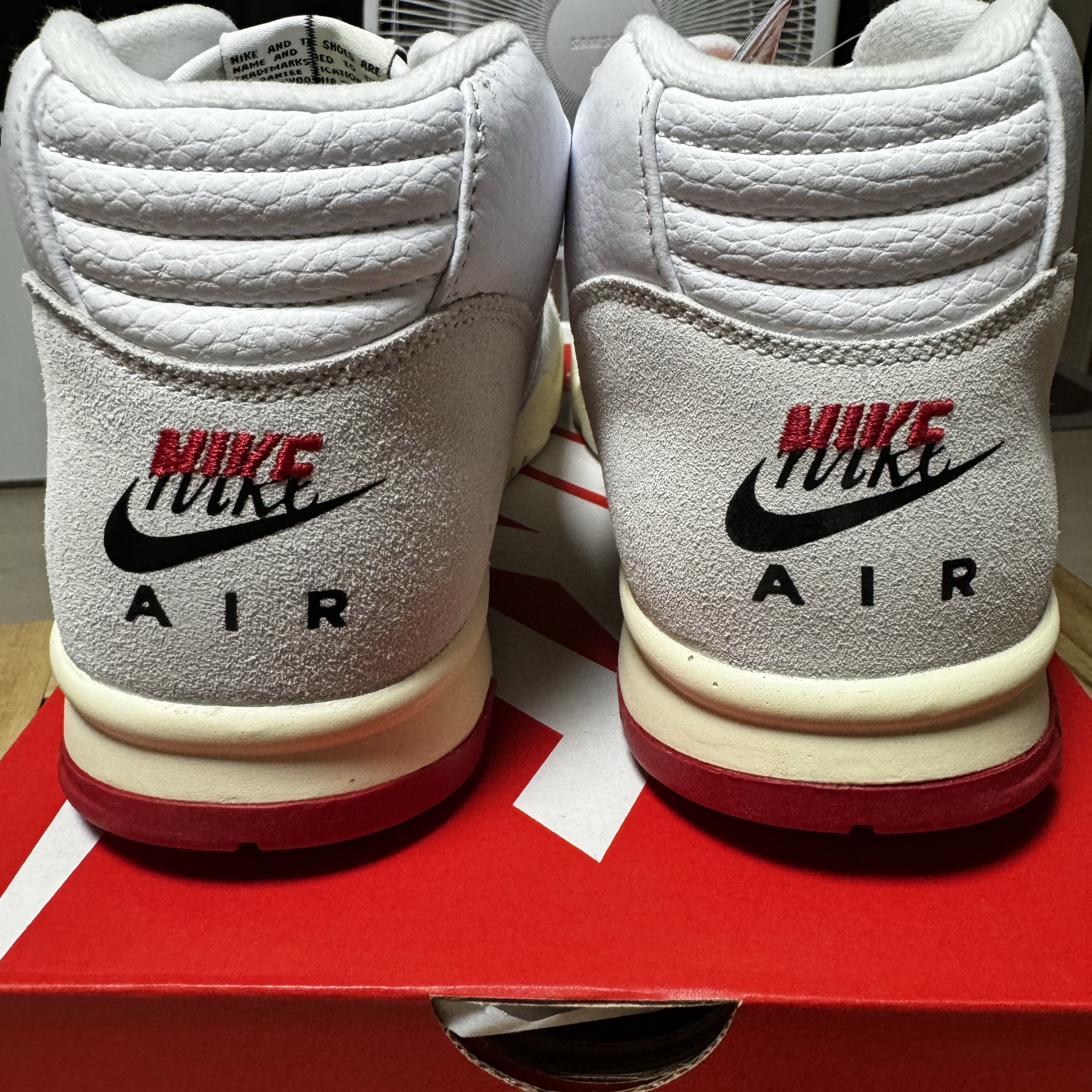 Nike Air Trainer 1 White University Red 착용 스타일 - 5