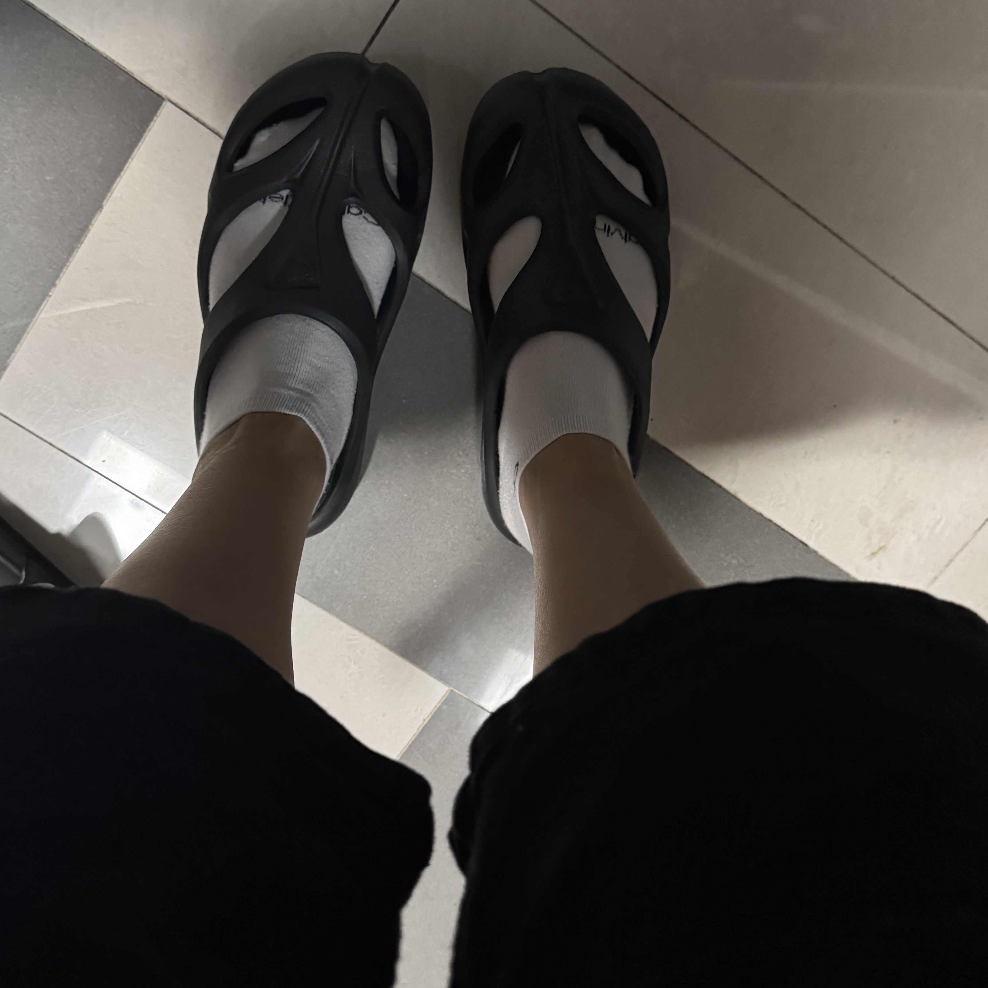 Keen Shanti Black Dawn Blue 착용 스타일