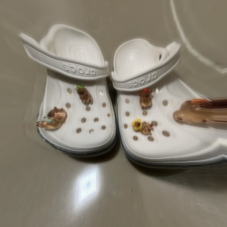 Crocs Bayaband Clog White Navy 착용 스타일