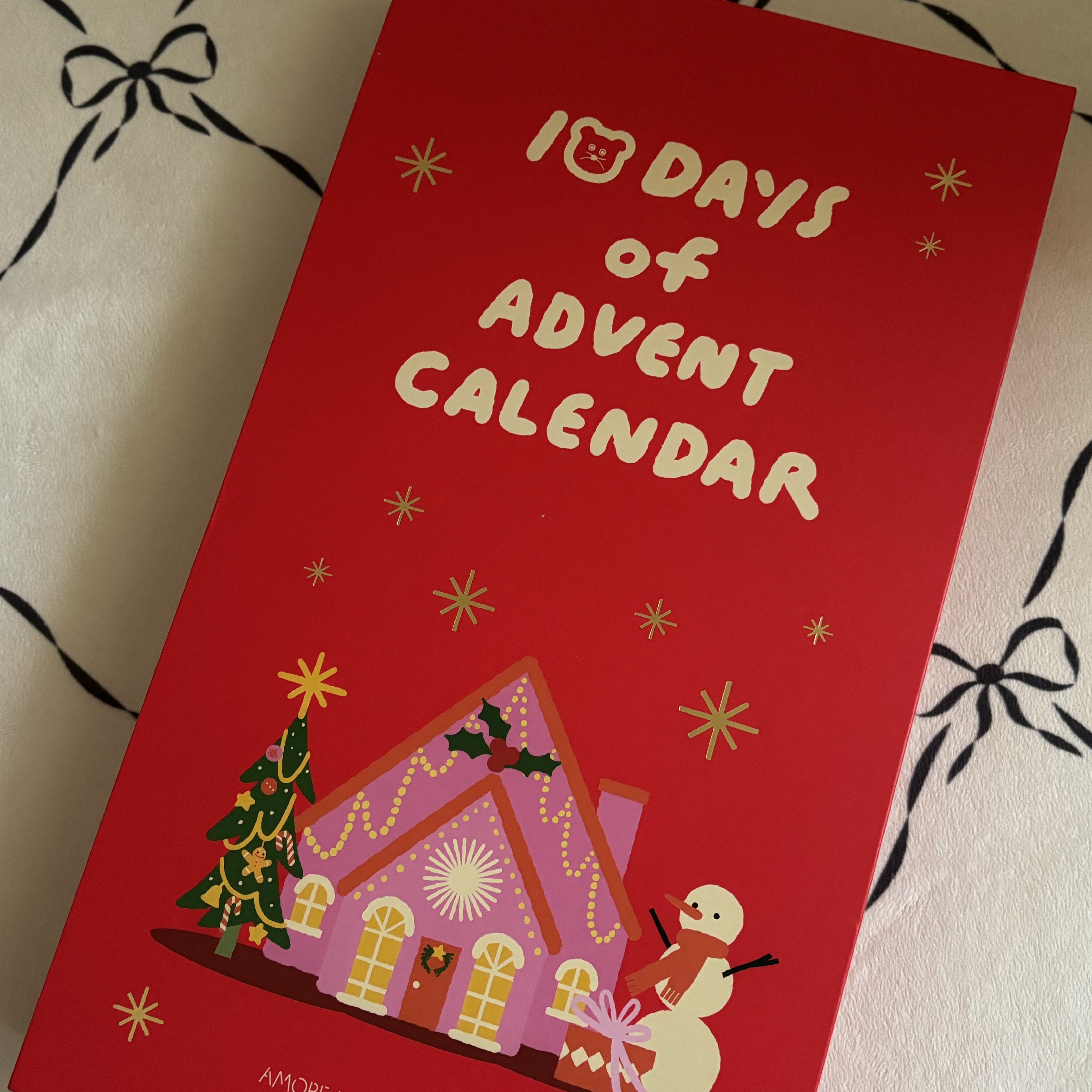 Monamhee x Amore Mall Rudolhee Advent Calendar 2023 Package 착용 스타일 - 2