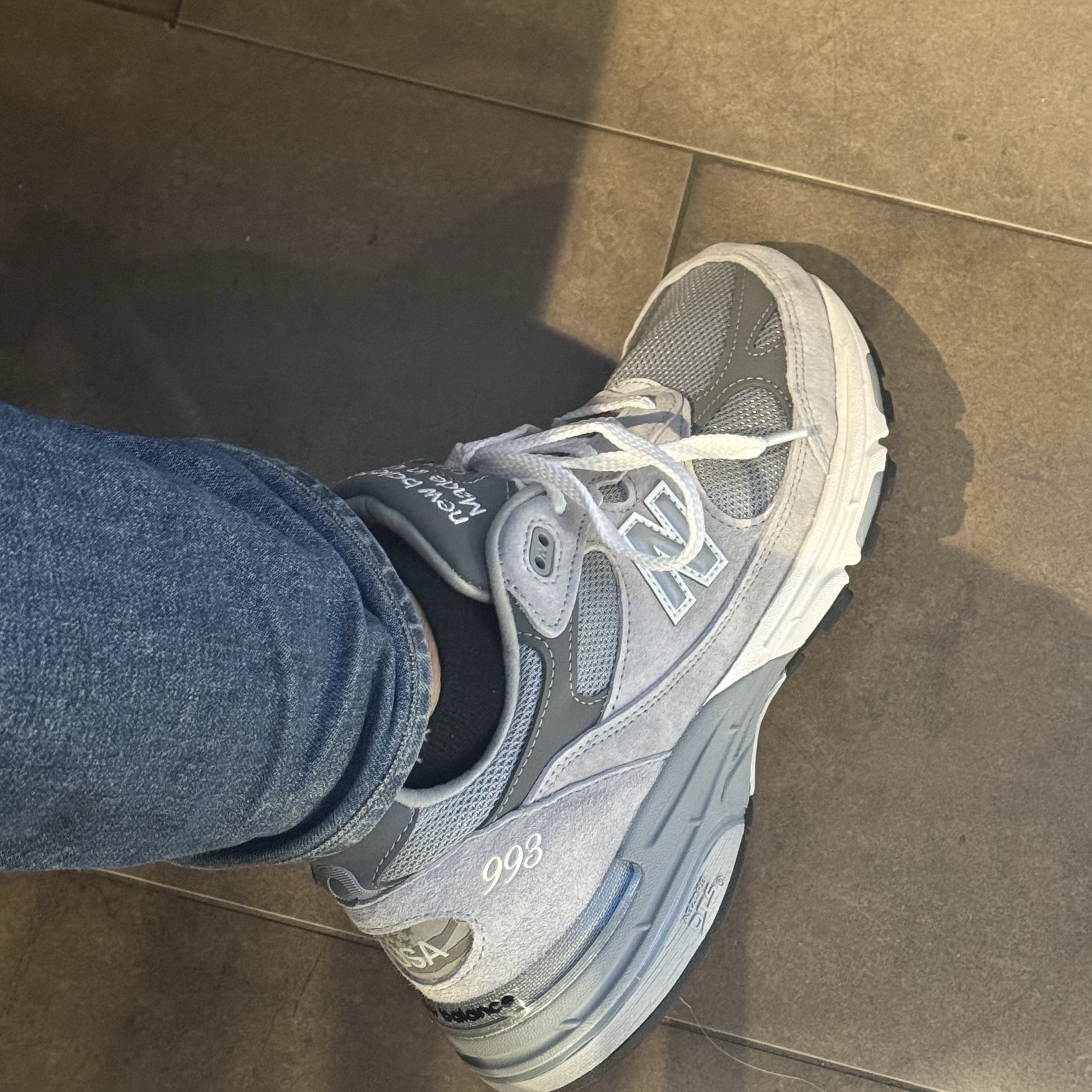 New Balance 993 Made in USA Grey - D Standard 착용 스타일